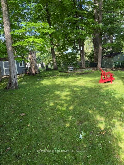 89 Holyrood Avenue Property Photo 36
