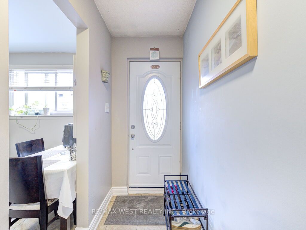 83 Irwin Road 22 Property Photo 2