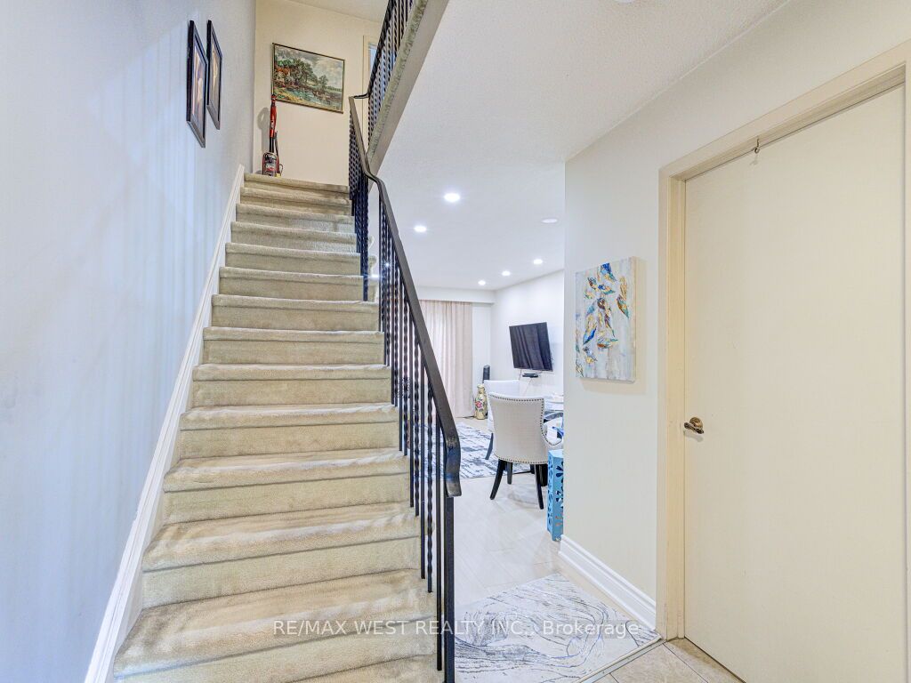 83 Irwin Road 22 Property Photo 7