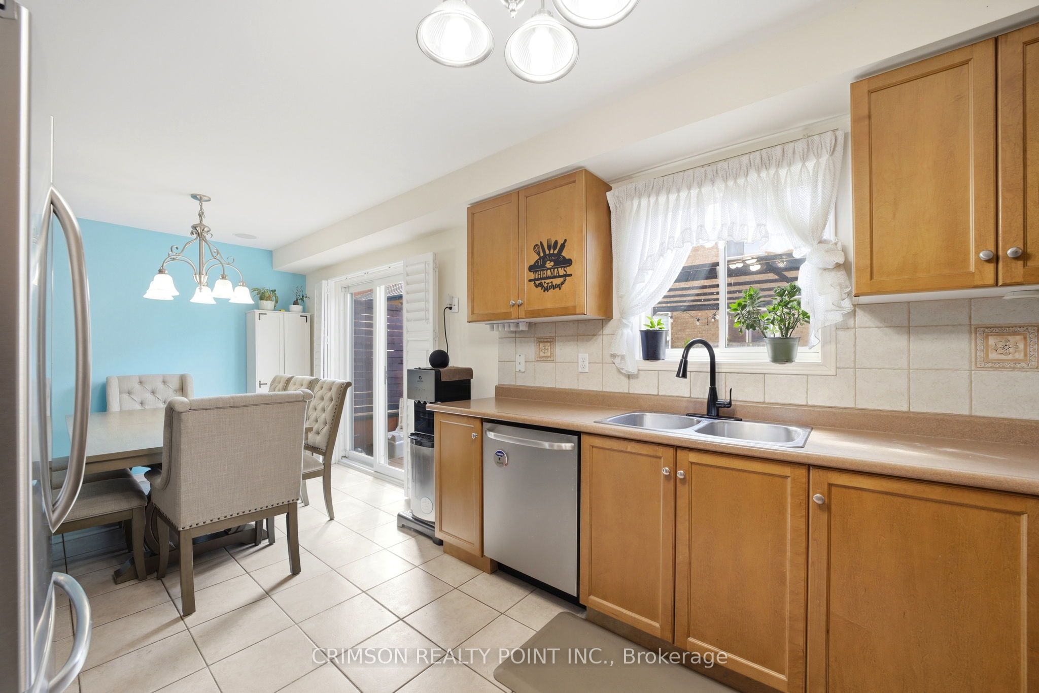42 Dawson Crescent Property Photo 8