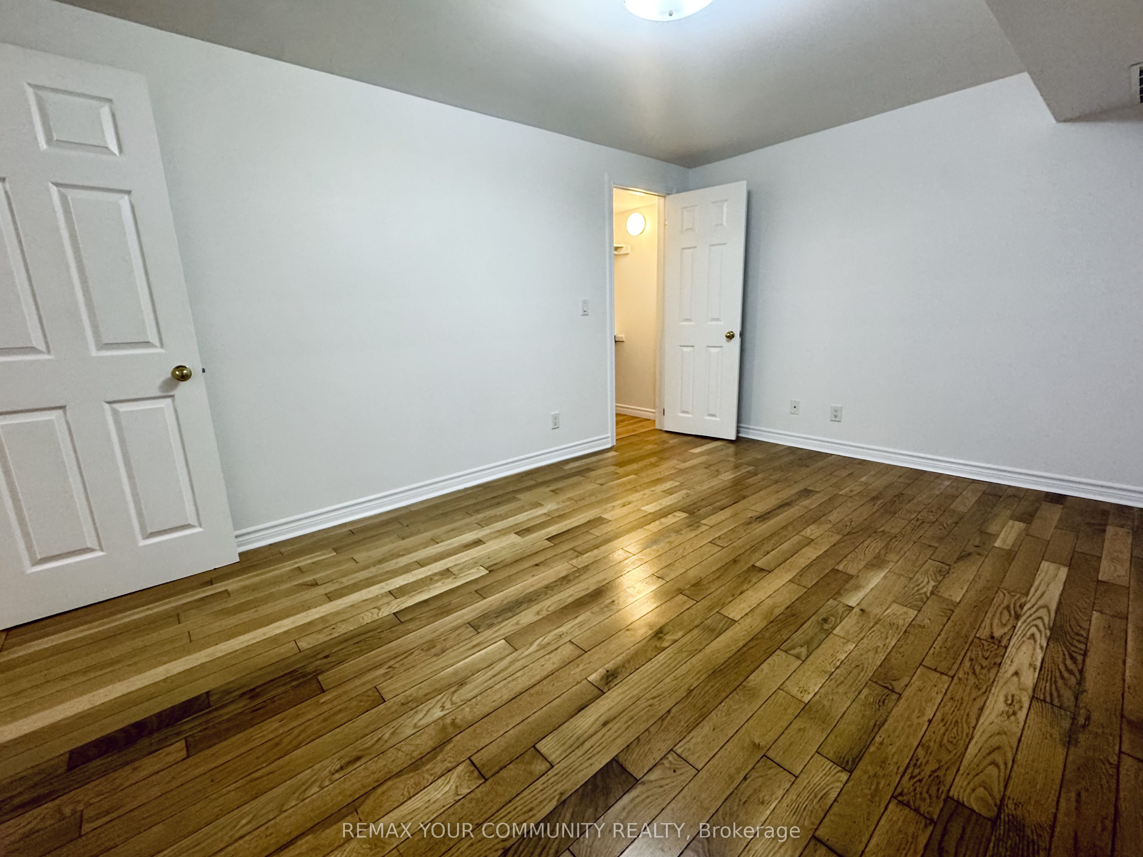 2417 Dundas Street W B1 Property Photo 7