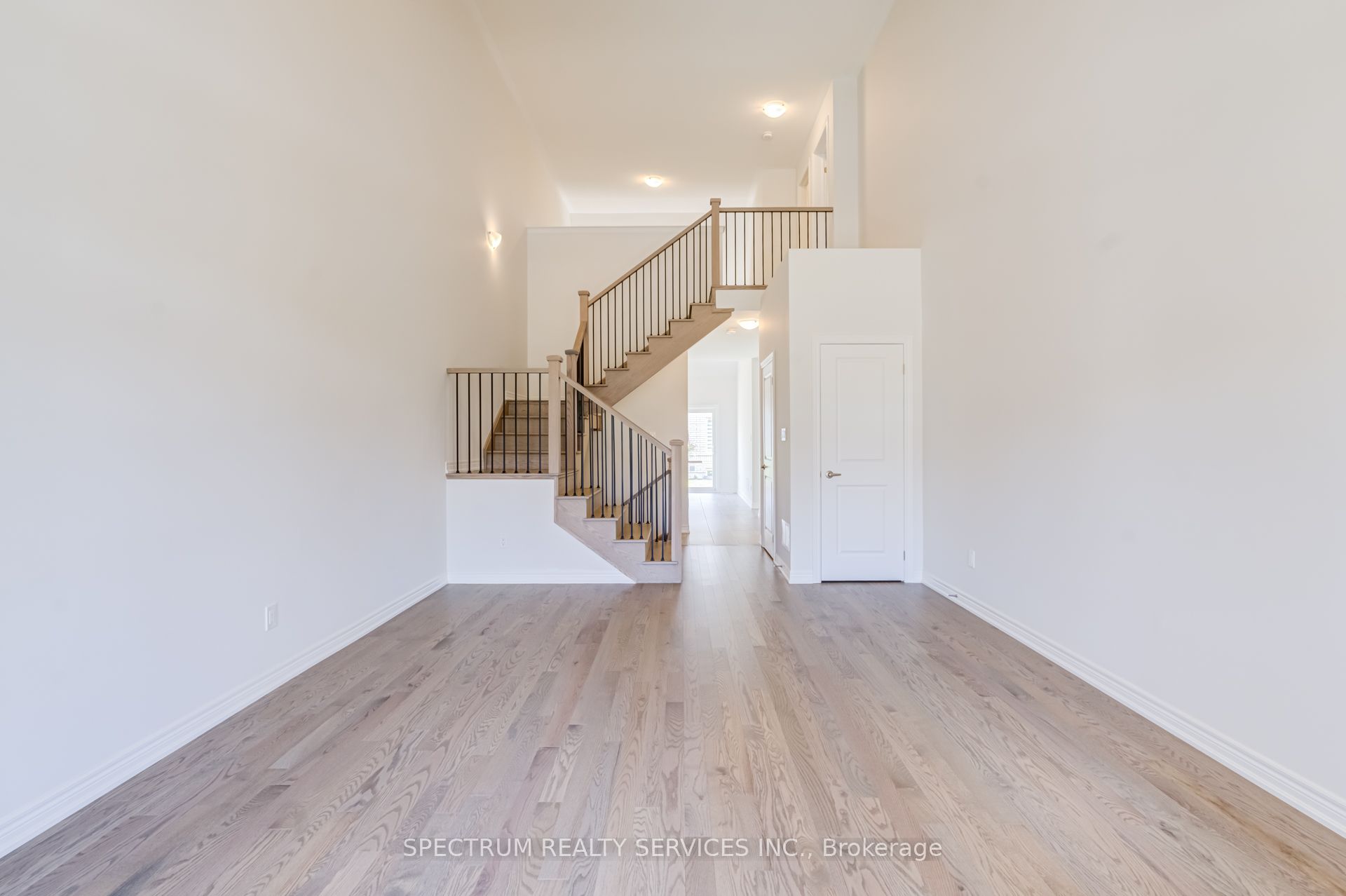 77 Muzzo Drive Property Photo 9