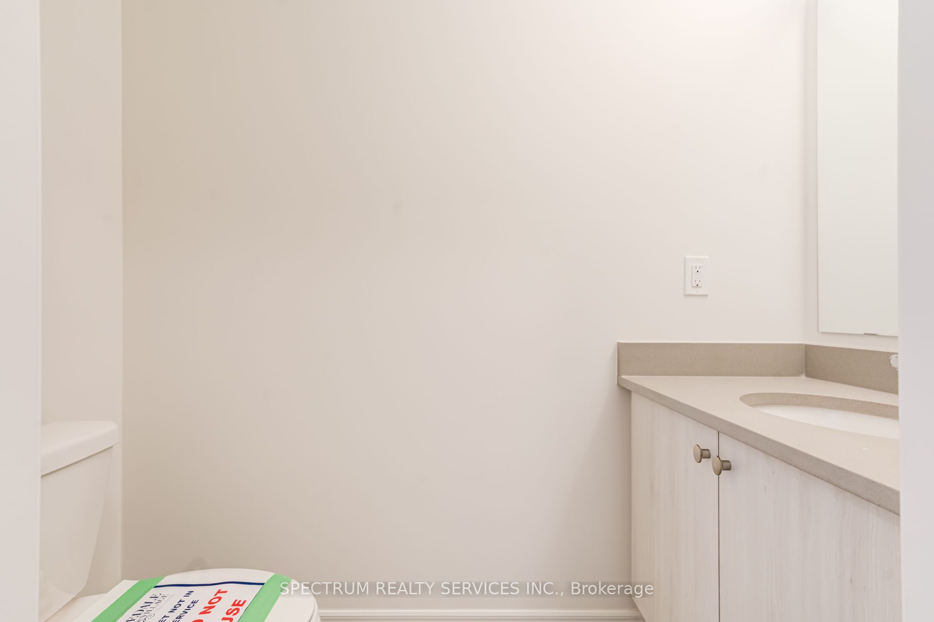 77 Muzzo Drive Property Photo 17