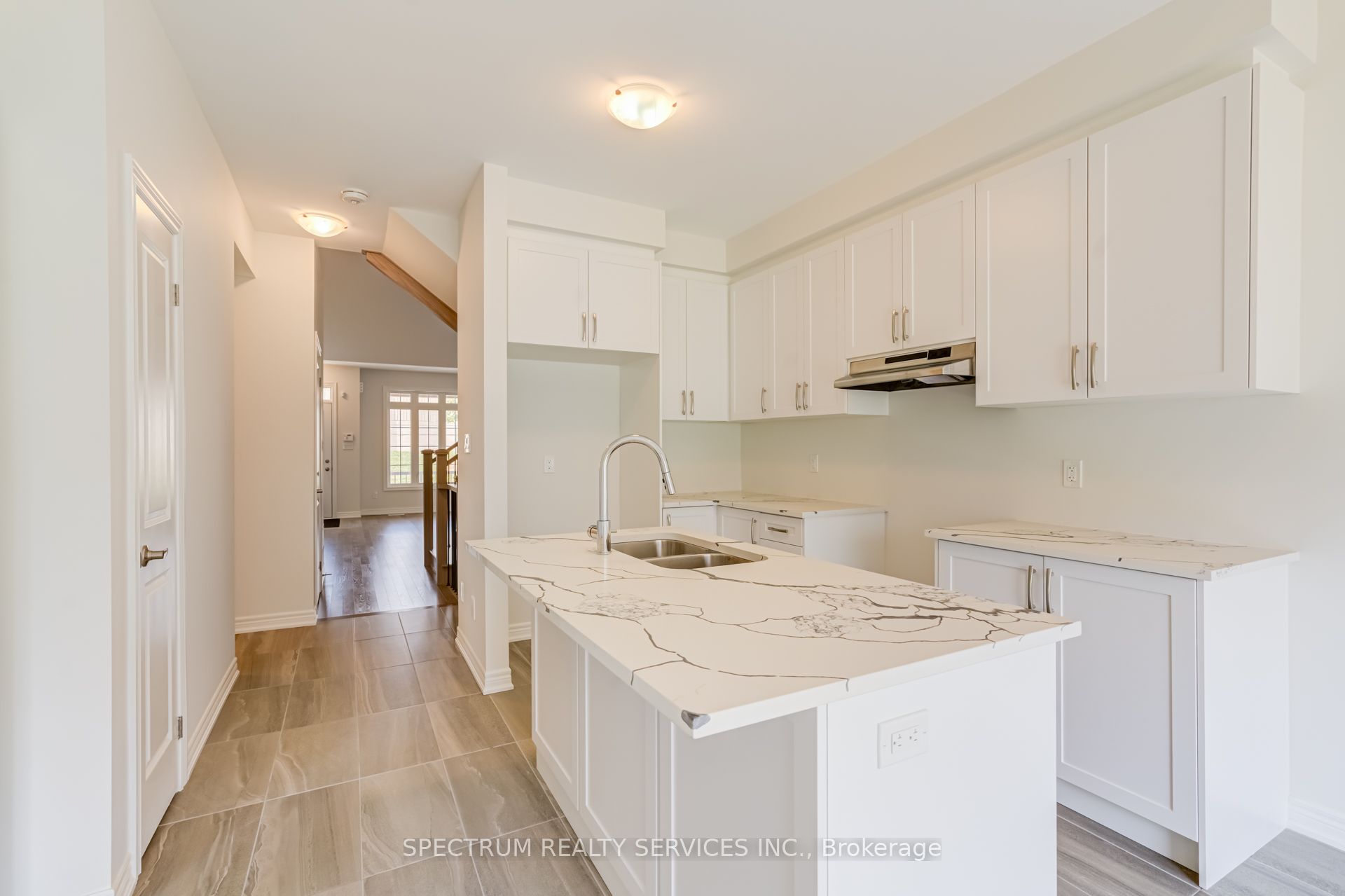 77 Muzzo Drive Property Photo 20