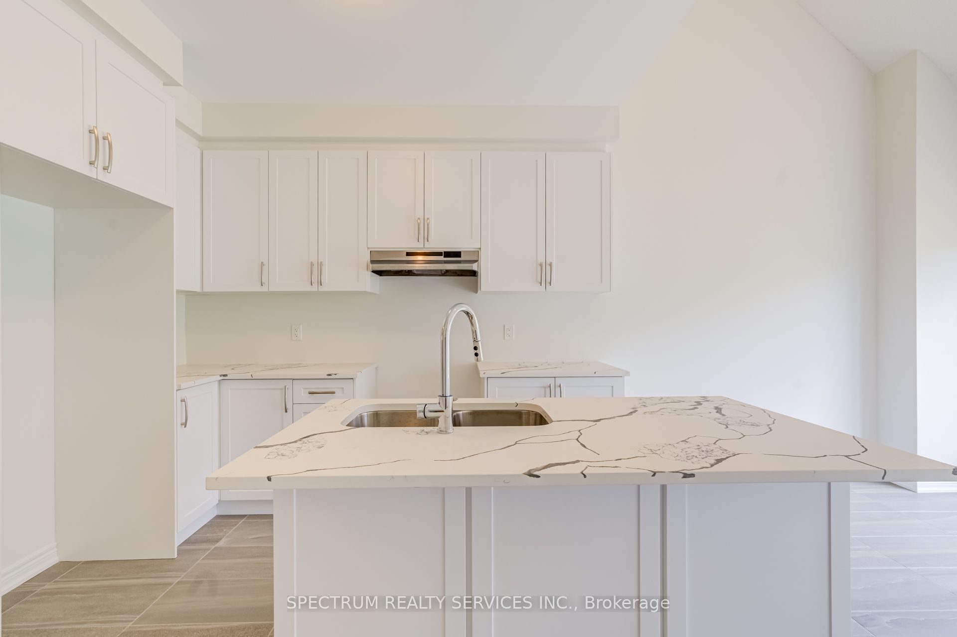77 Muzzo Drive Property Photo 22