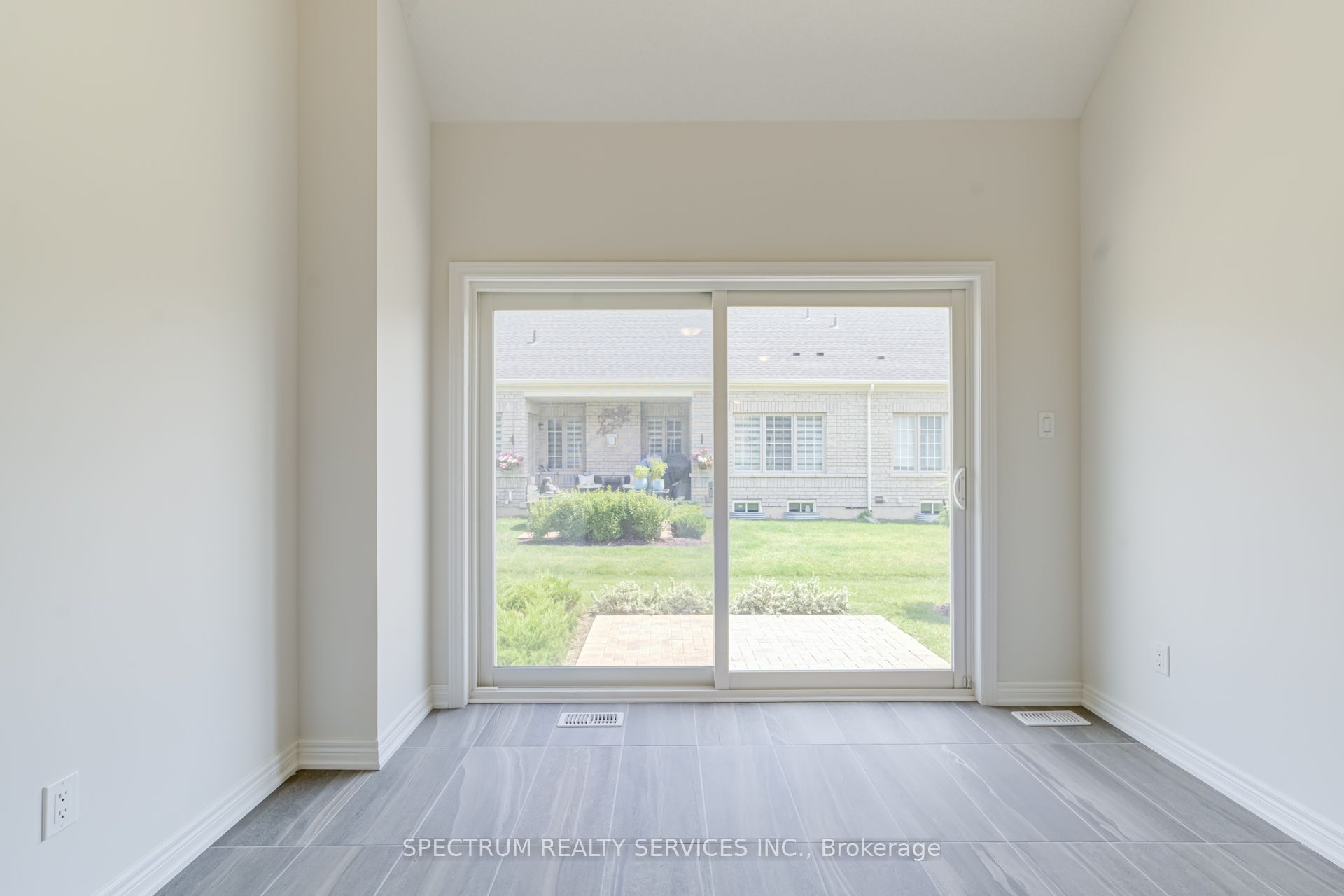 77 Muzzo Drive Property Photo 25