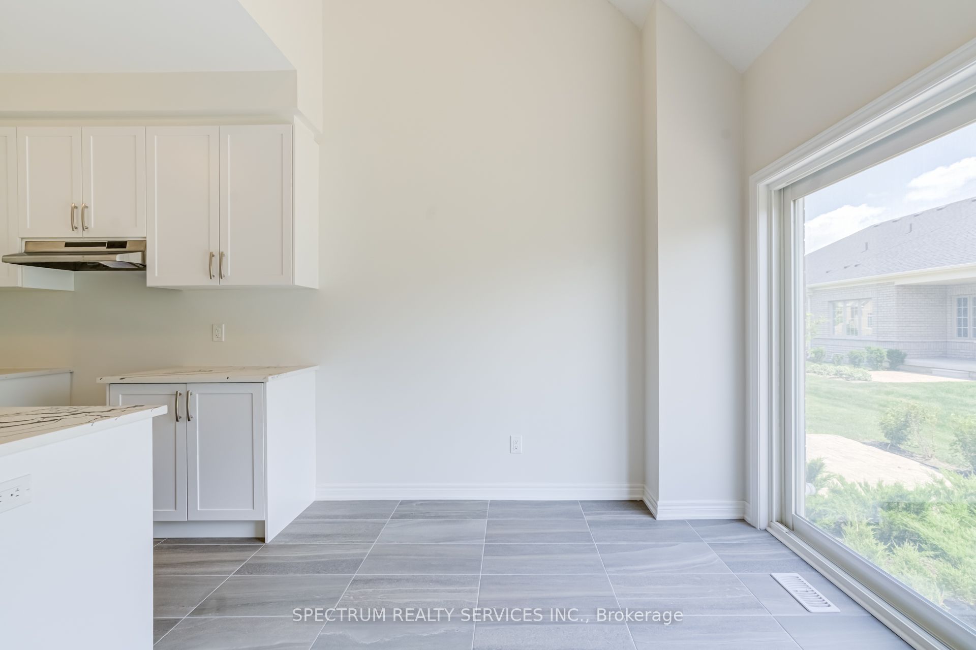 77 Muzzo Drive Property Photo 27