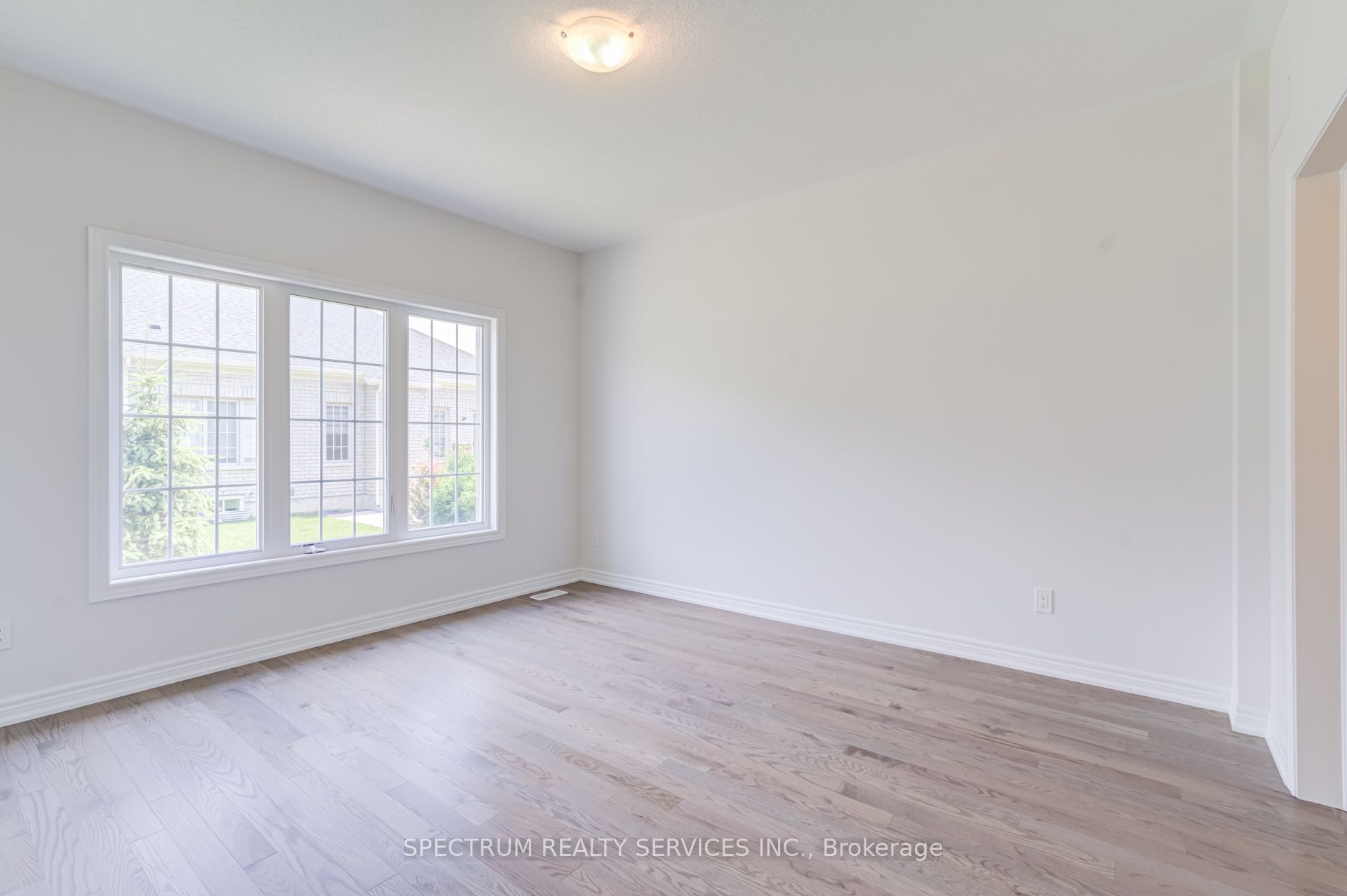 77 Muzzo Drive Property Photo 28