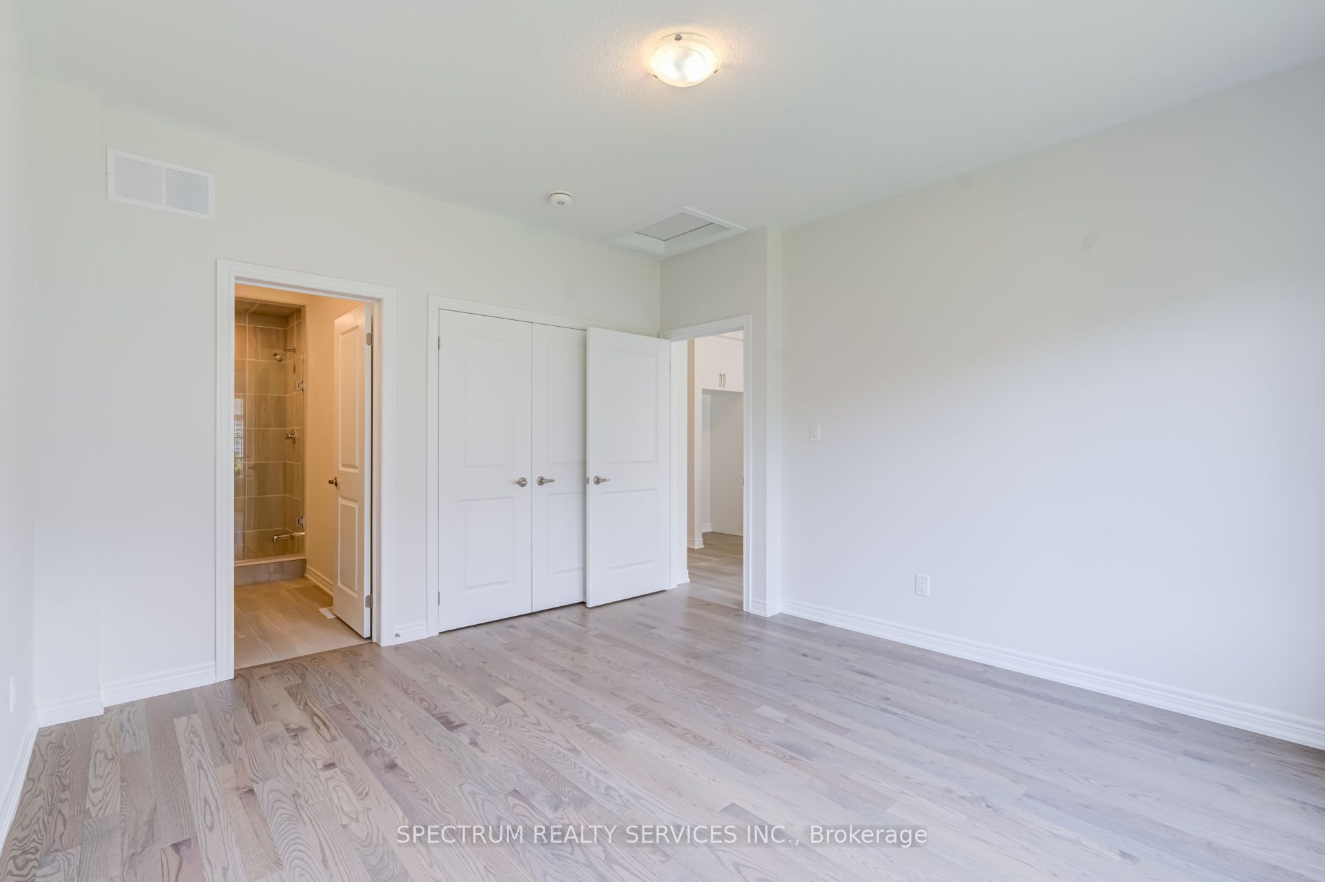 77 Muzzo Drive Property Photo 30