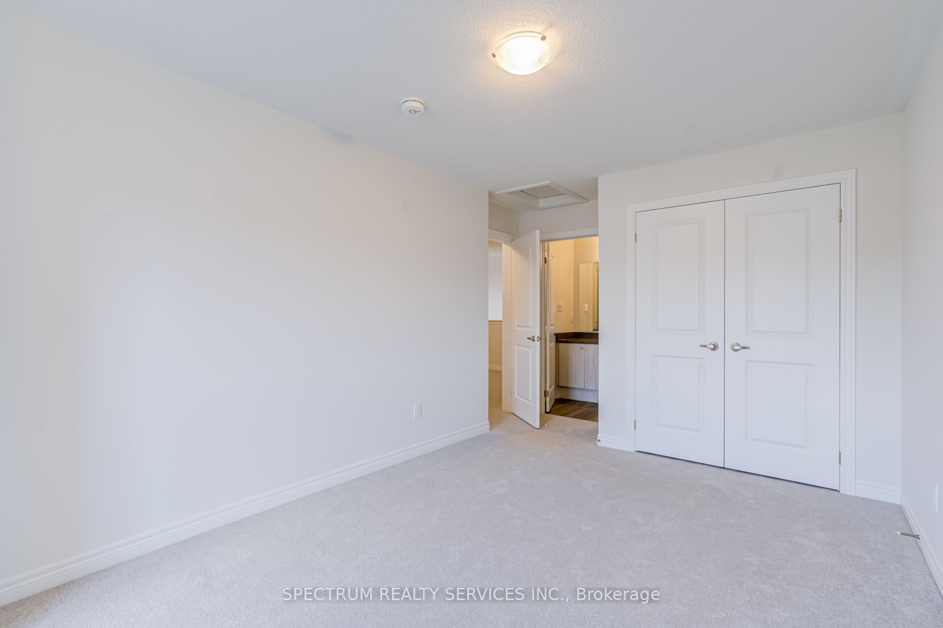 77 Muzzo Drive Property Photo 41