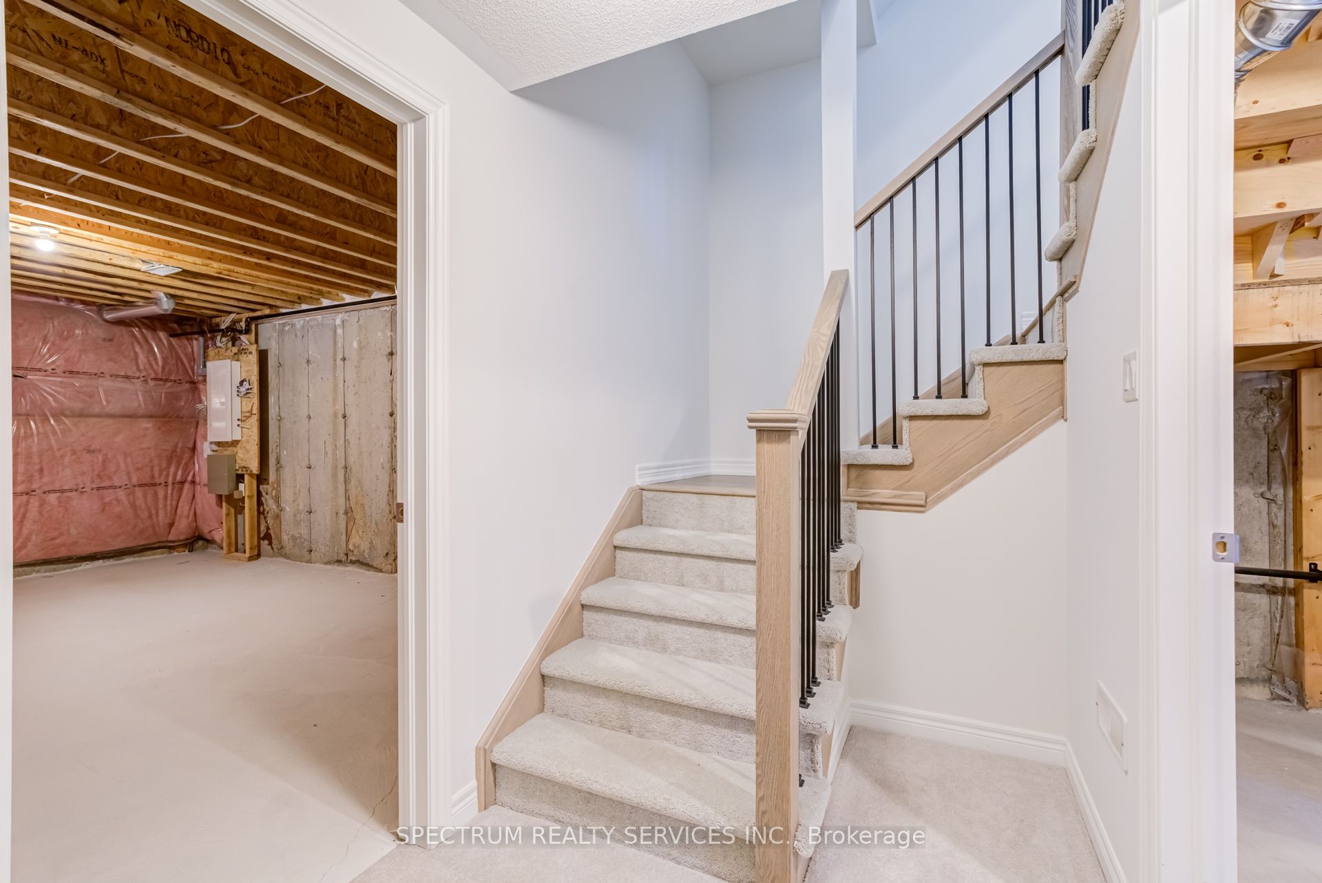 77 Muzzo Drive Property Photo 42