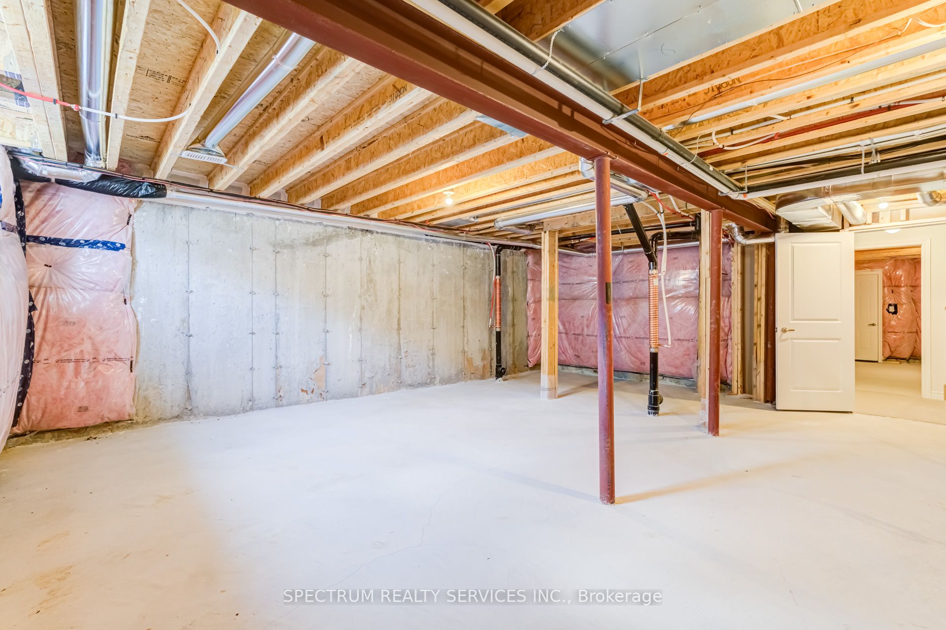 77 Muzzo Drive Property Photo 45