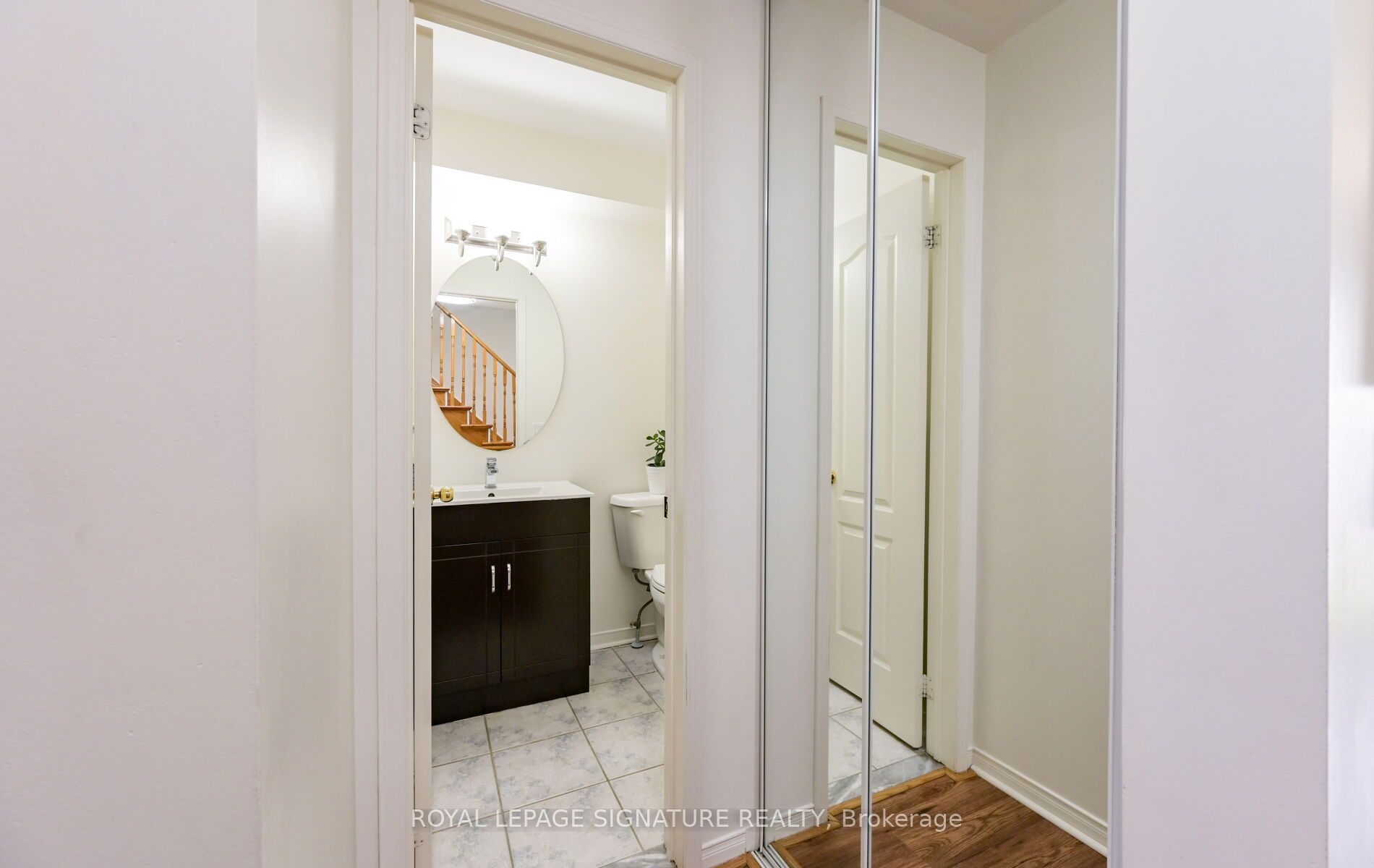 3020 Cedarglen Gate 21 Property Photo 12