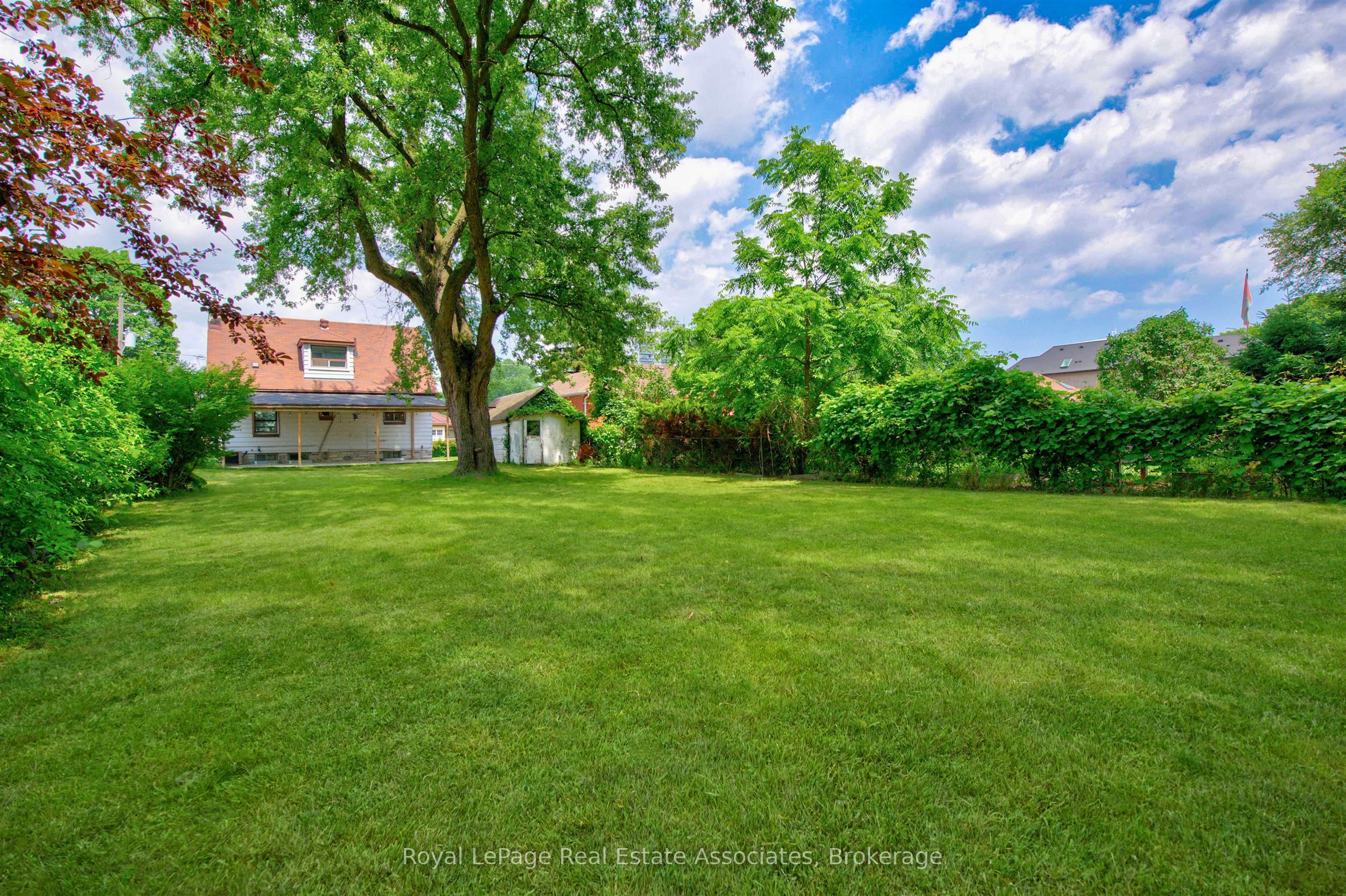 1072 Orchard Road Property Photo 6