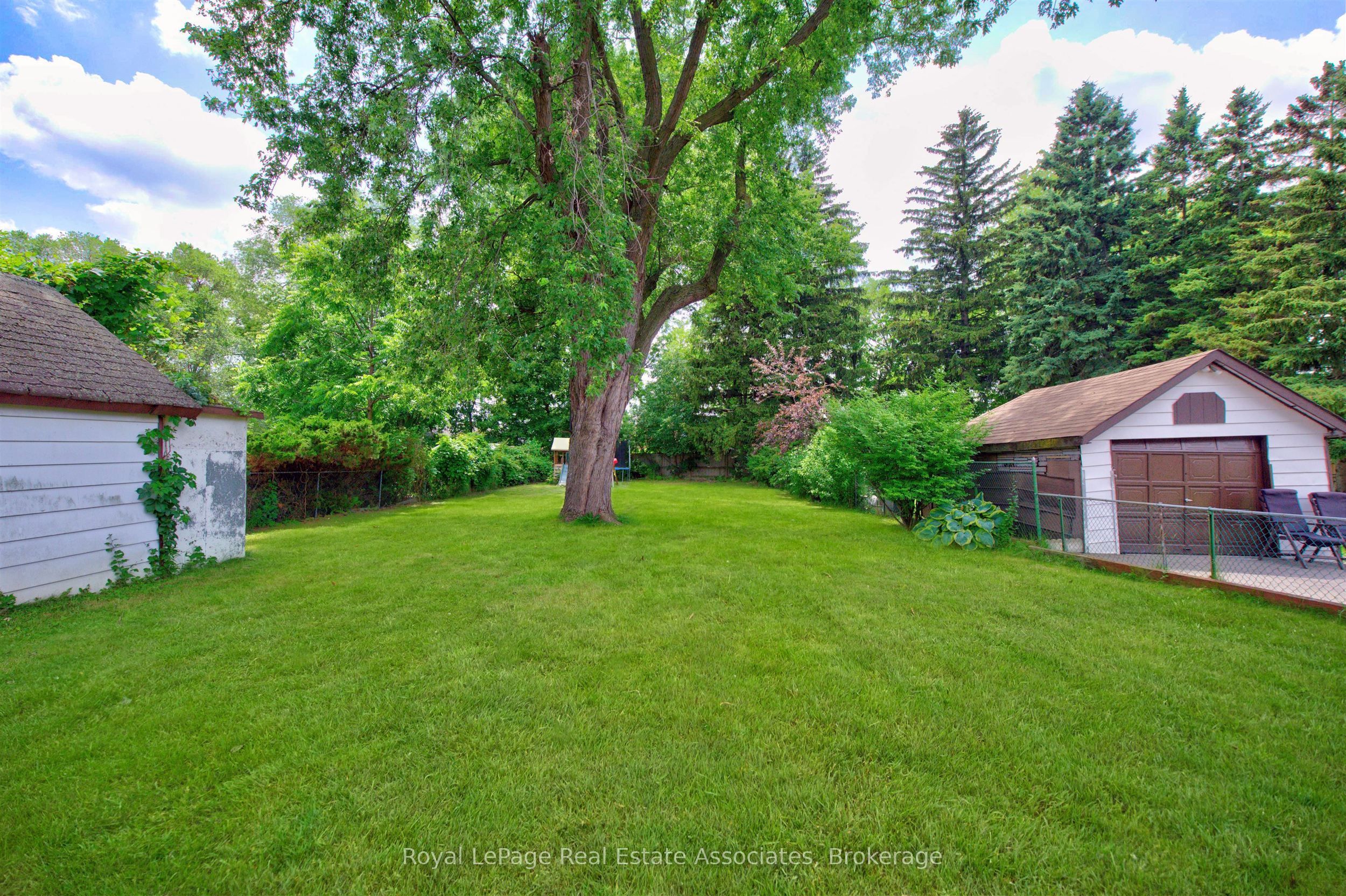 1072 Orchard Road Property Photo 40
