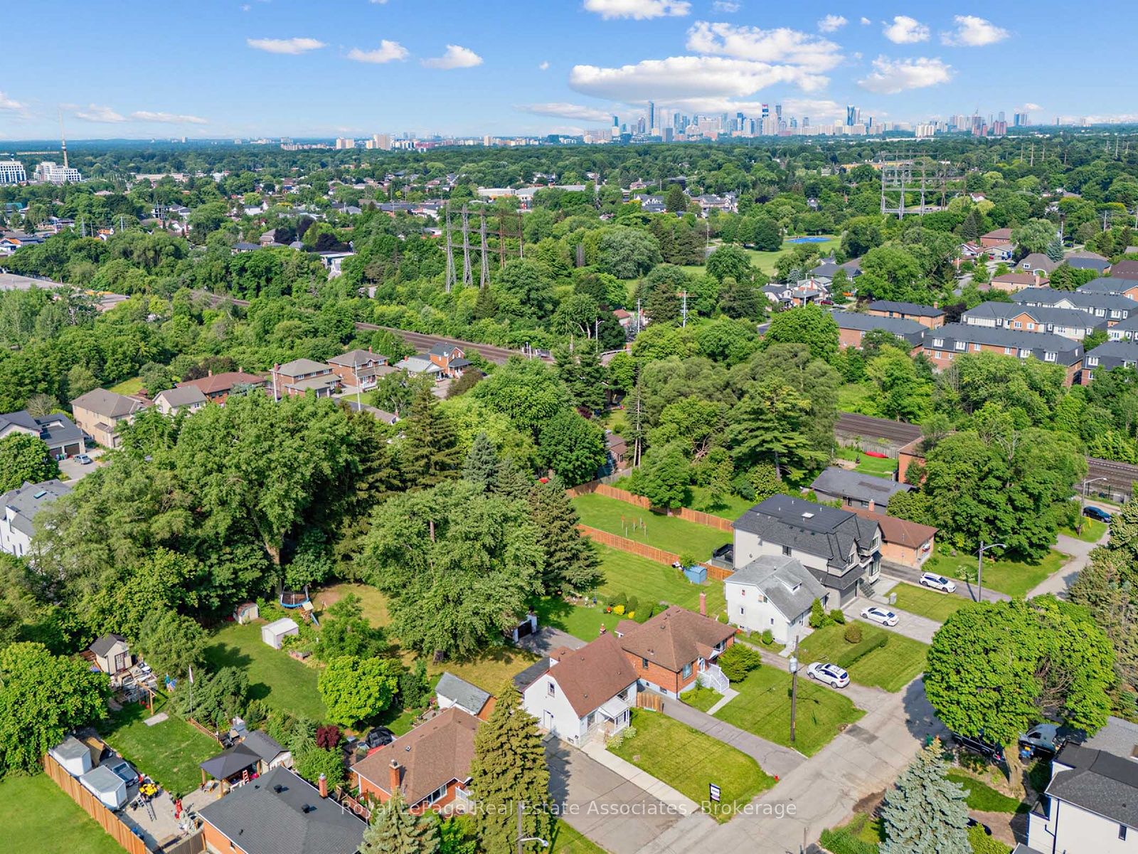 1072 Orchard Road Property Photo 44