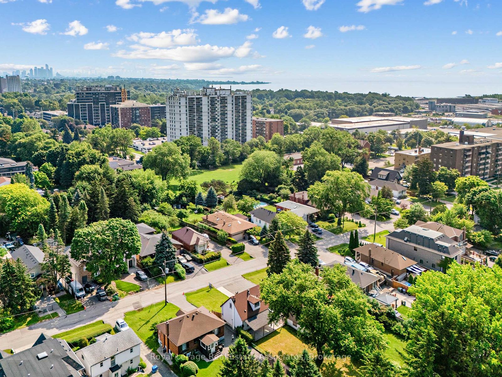 1072 Orchard Road Property Photo 45