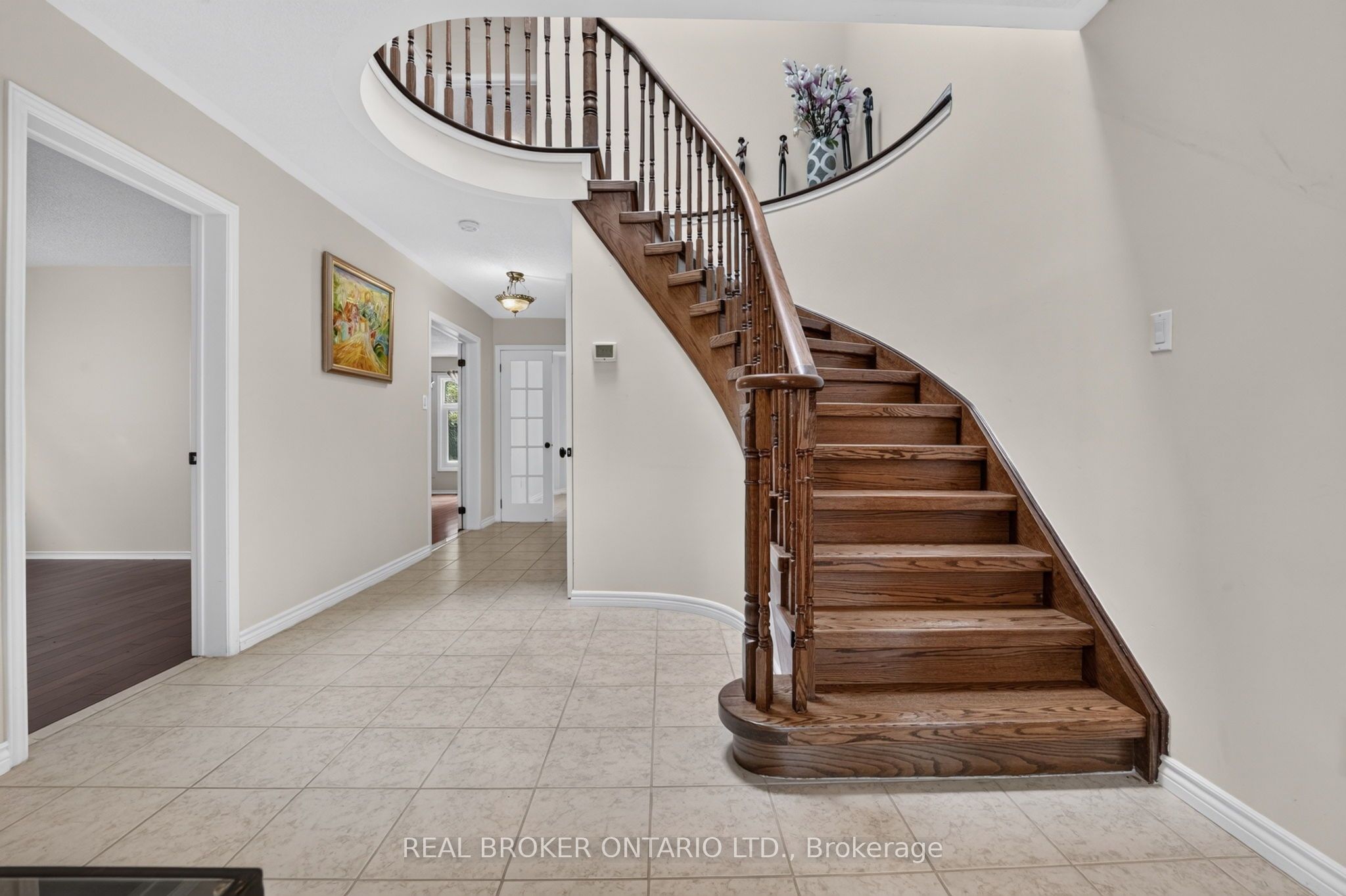 2152 Grand Ravine Drive Property Photo 4
