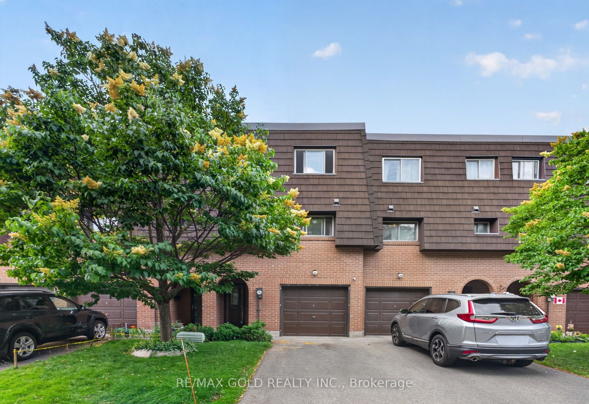 68 Darras Court Property Photo 3