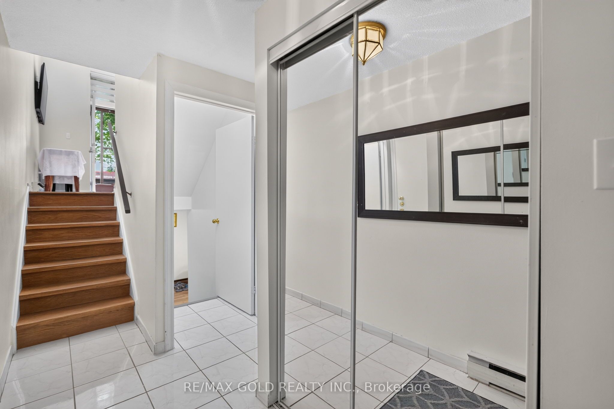68 Darras Court Property Photo 7