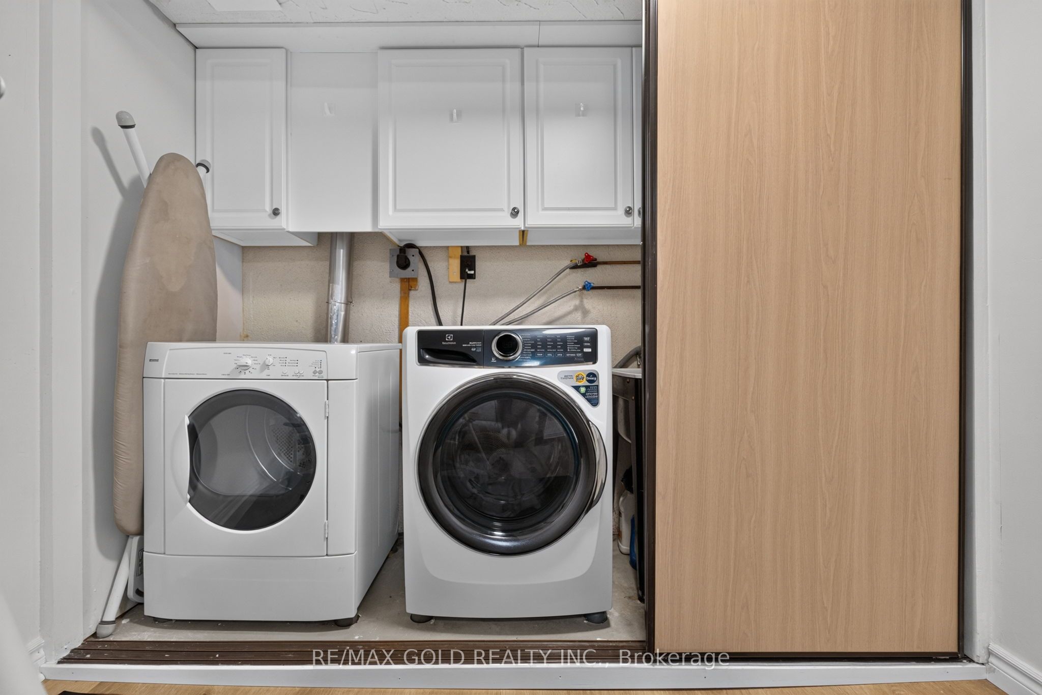 68 Darras Court Property Photo 39