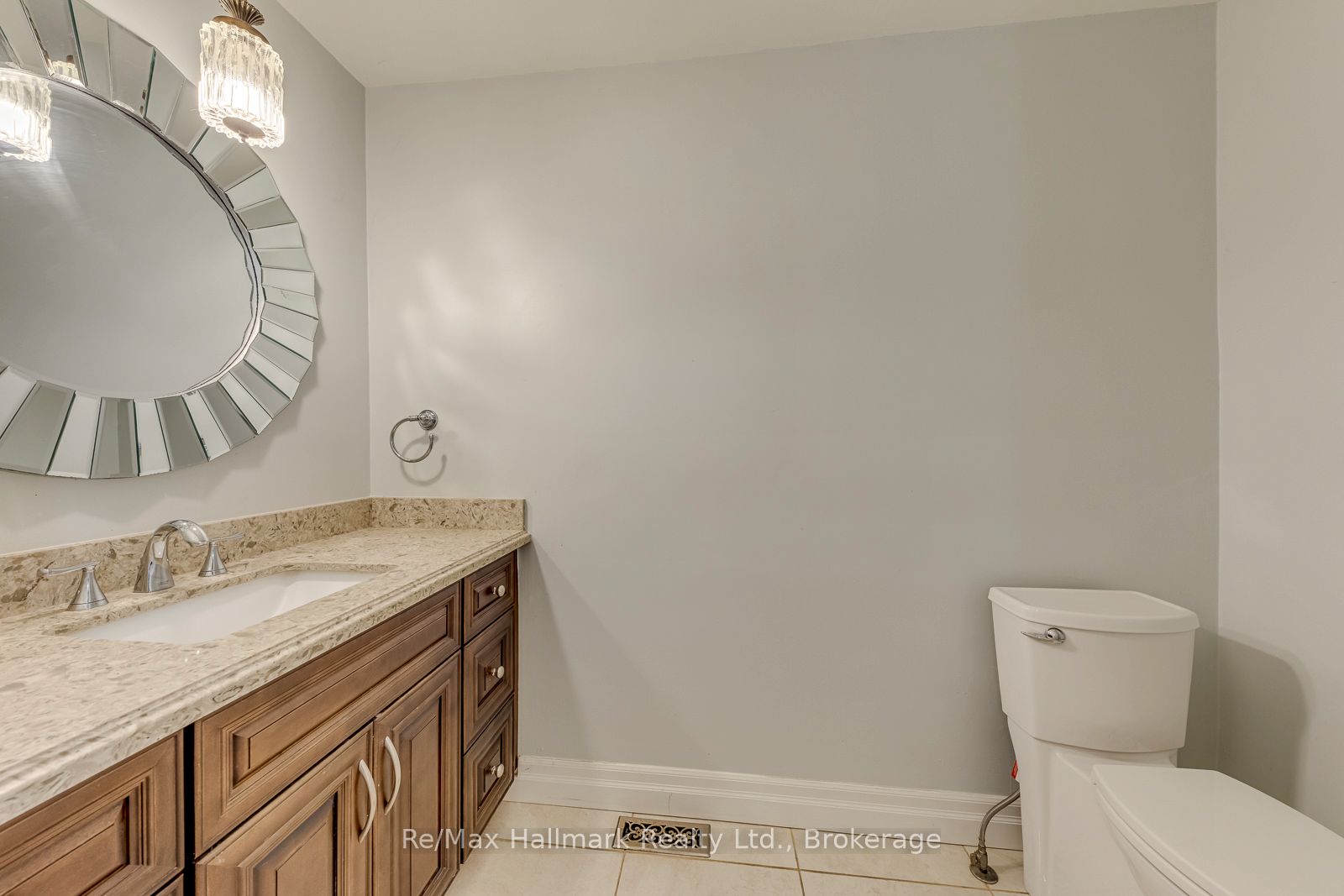 2251 Bennington Gate Property Photo 23