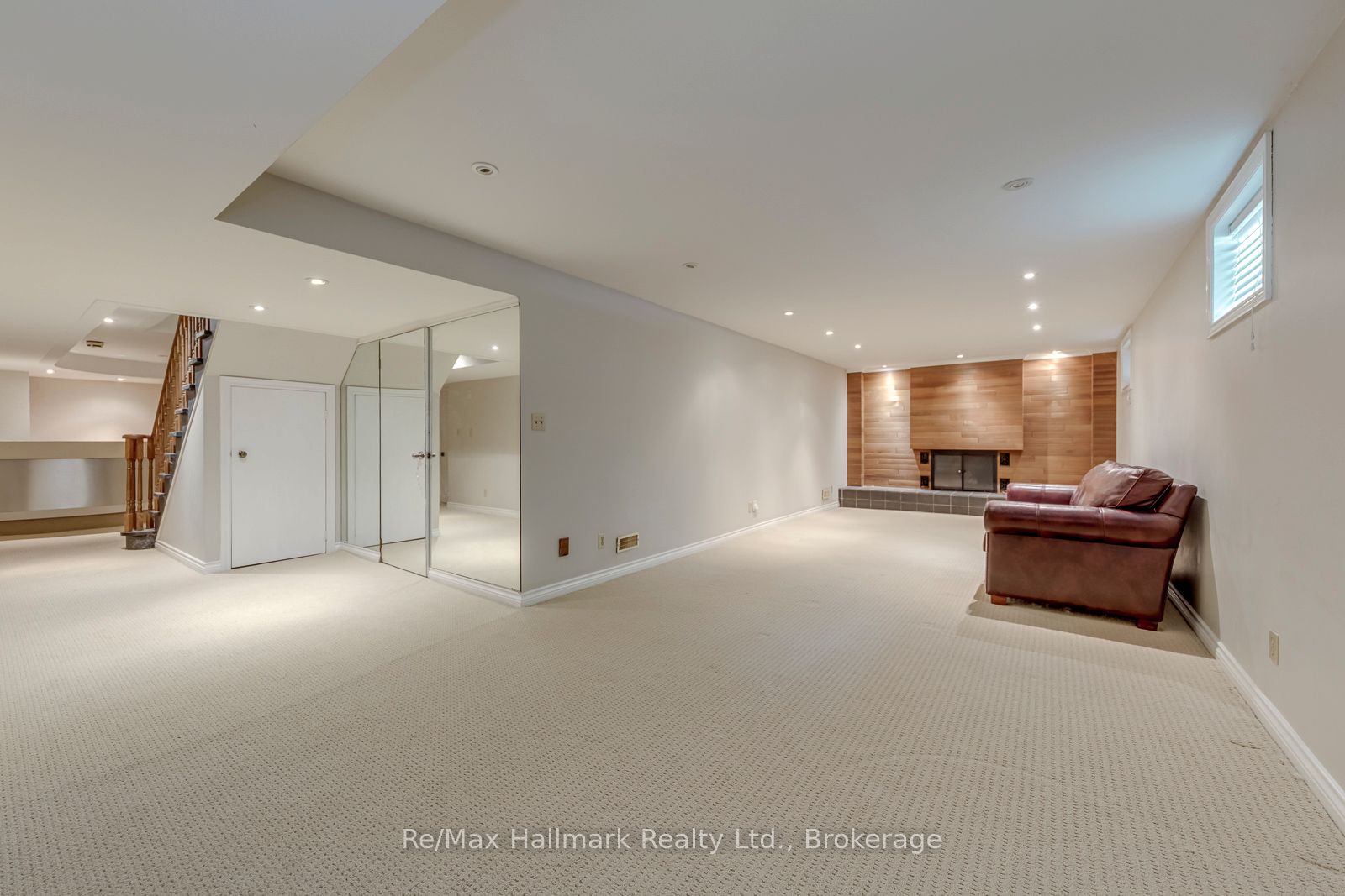 2251 Bennington Gate Property Photo 45