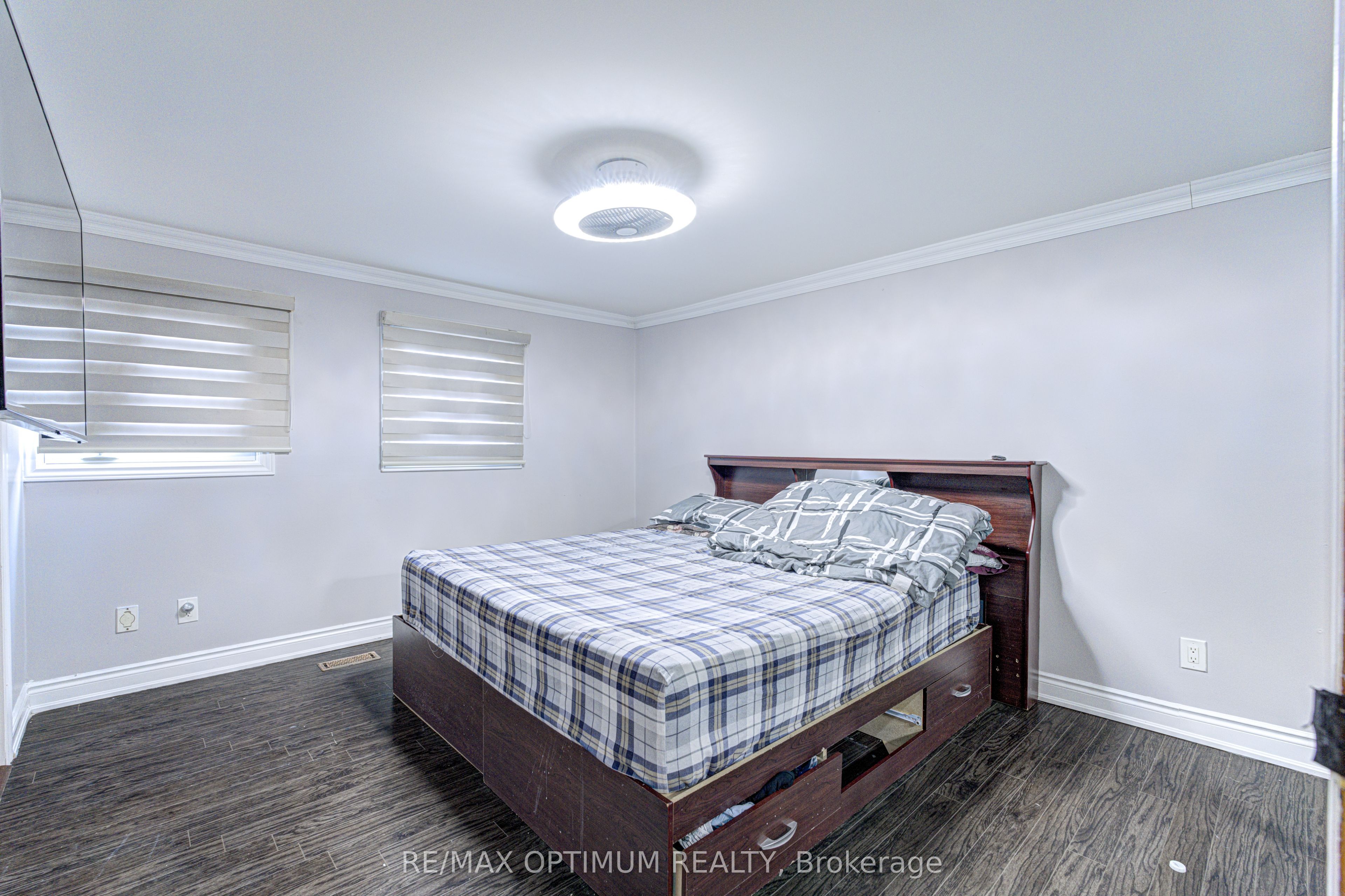 5 Roehampton Crescent Property Photo 11