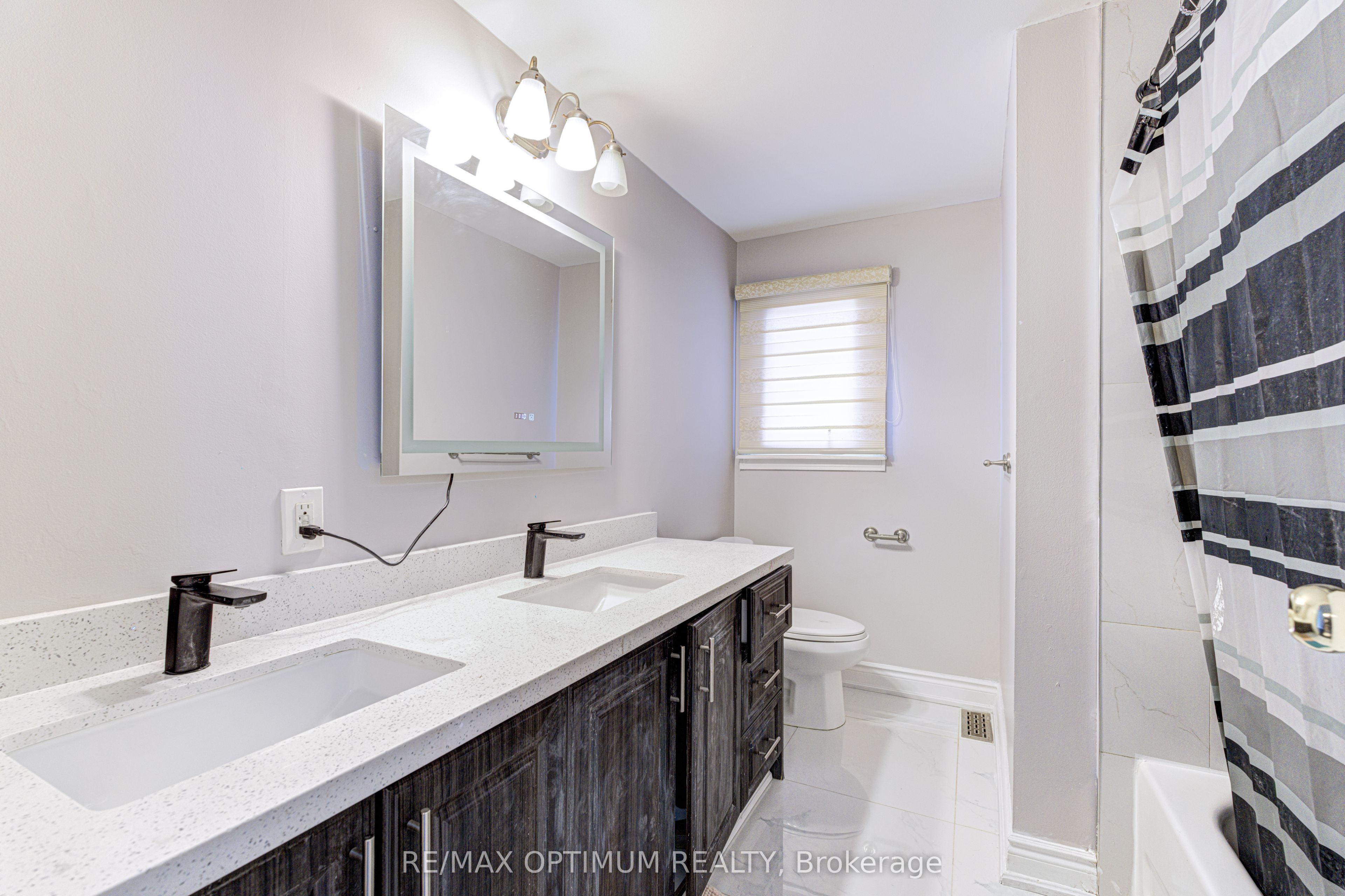 5 Roehampton Crescent Property Photo 17