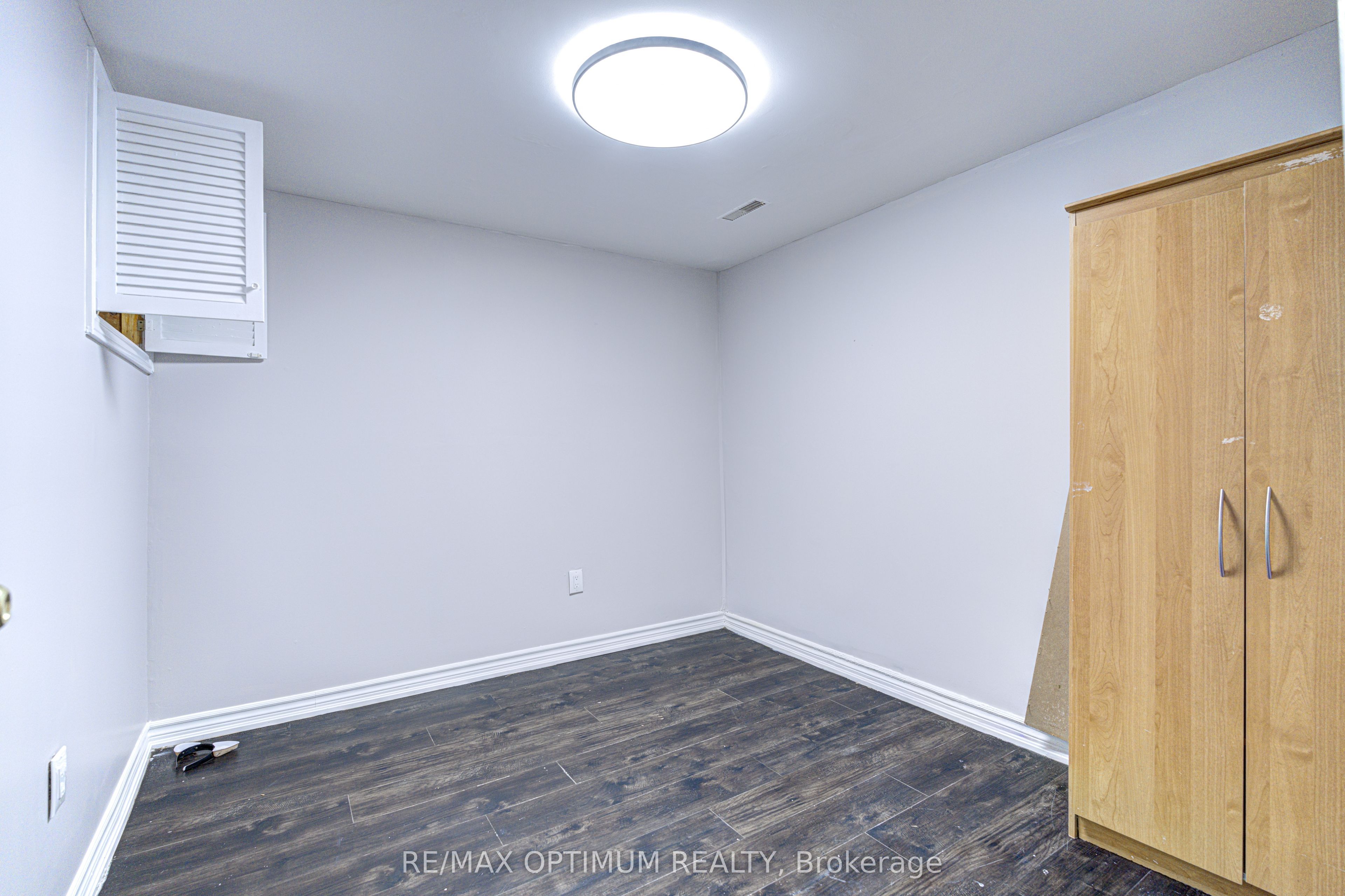 5 Roehampton Crescent Property Photo 21
