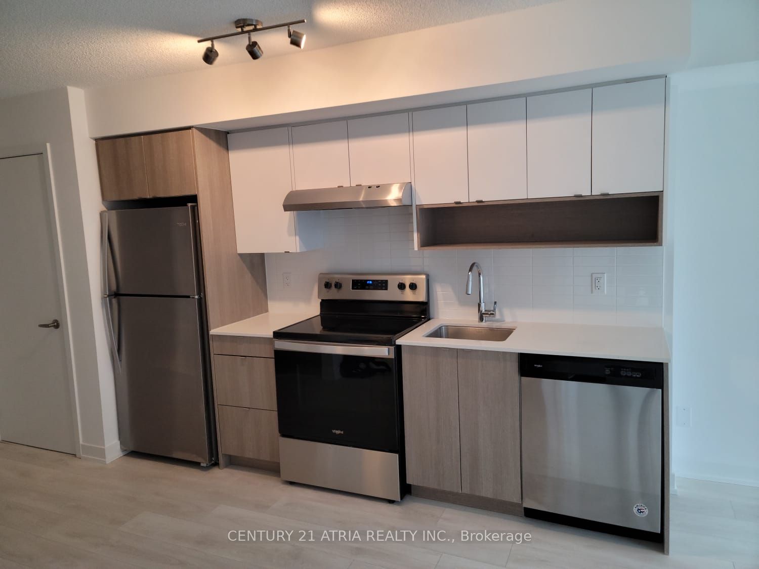 1119 Cooke Boulevard B522 Property Photo 1