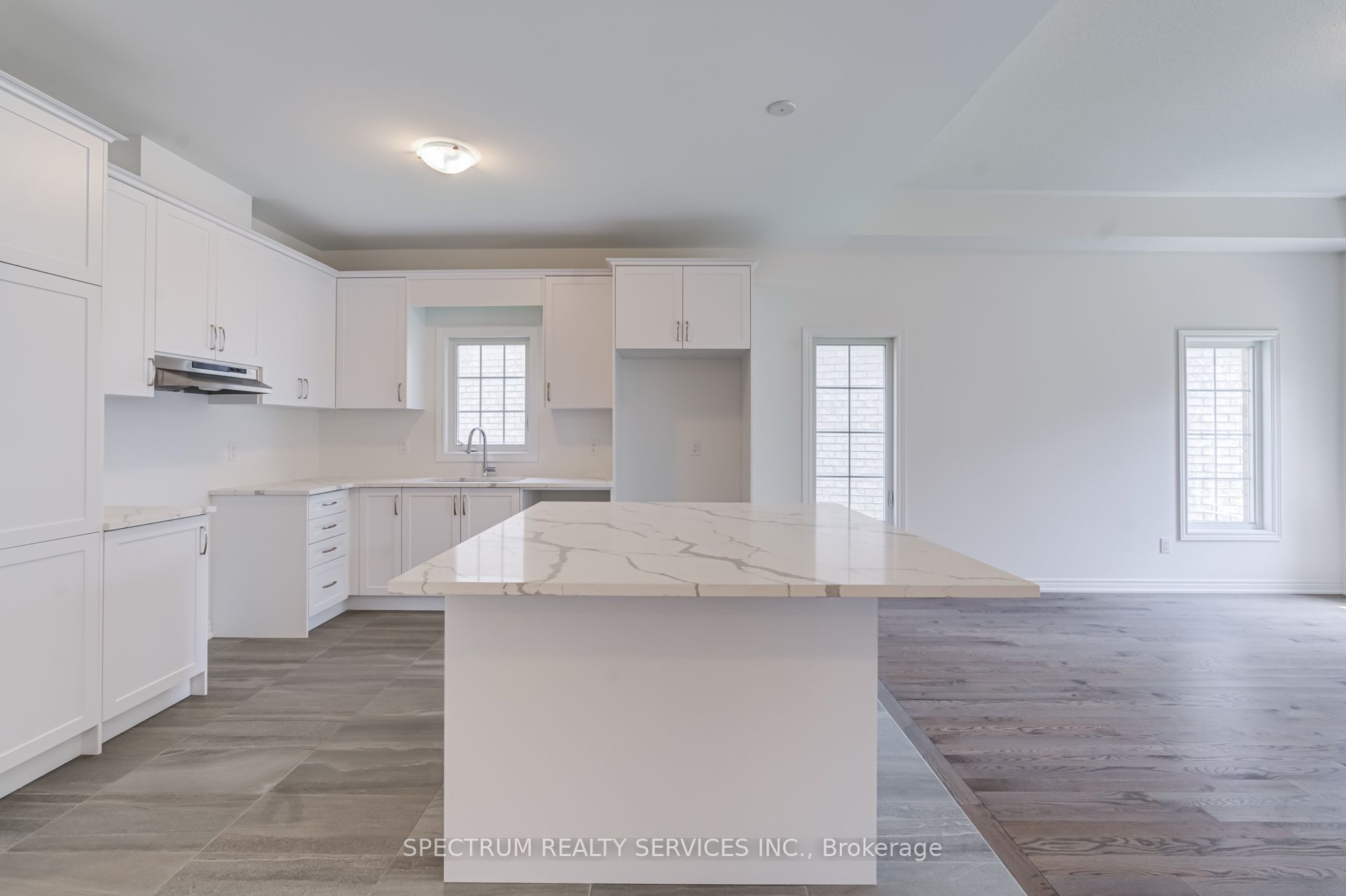 8 Abelia Street Property Photo 22