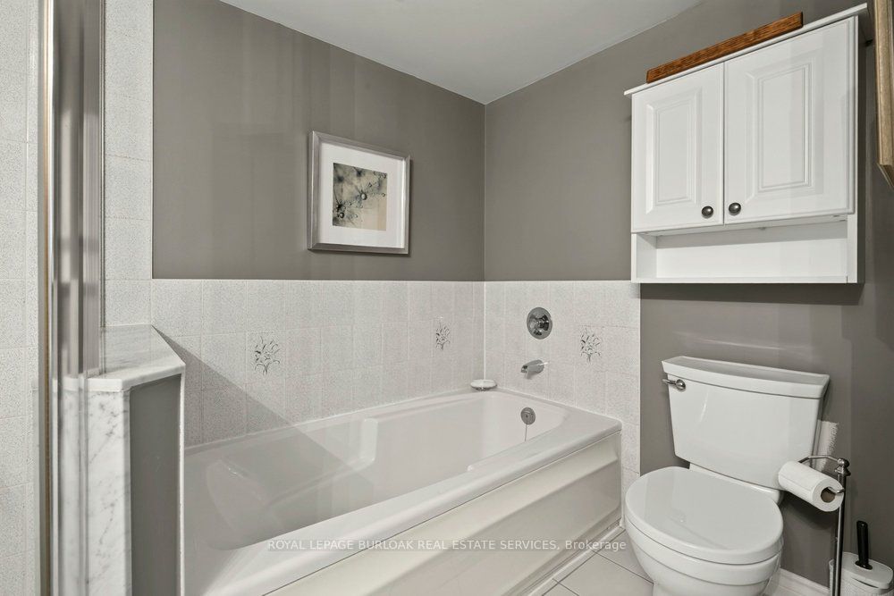 1276 Maple Crossing Boulevard 1406 Property Photo 18