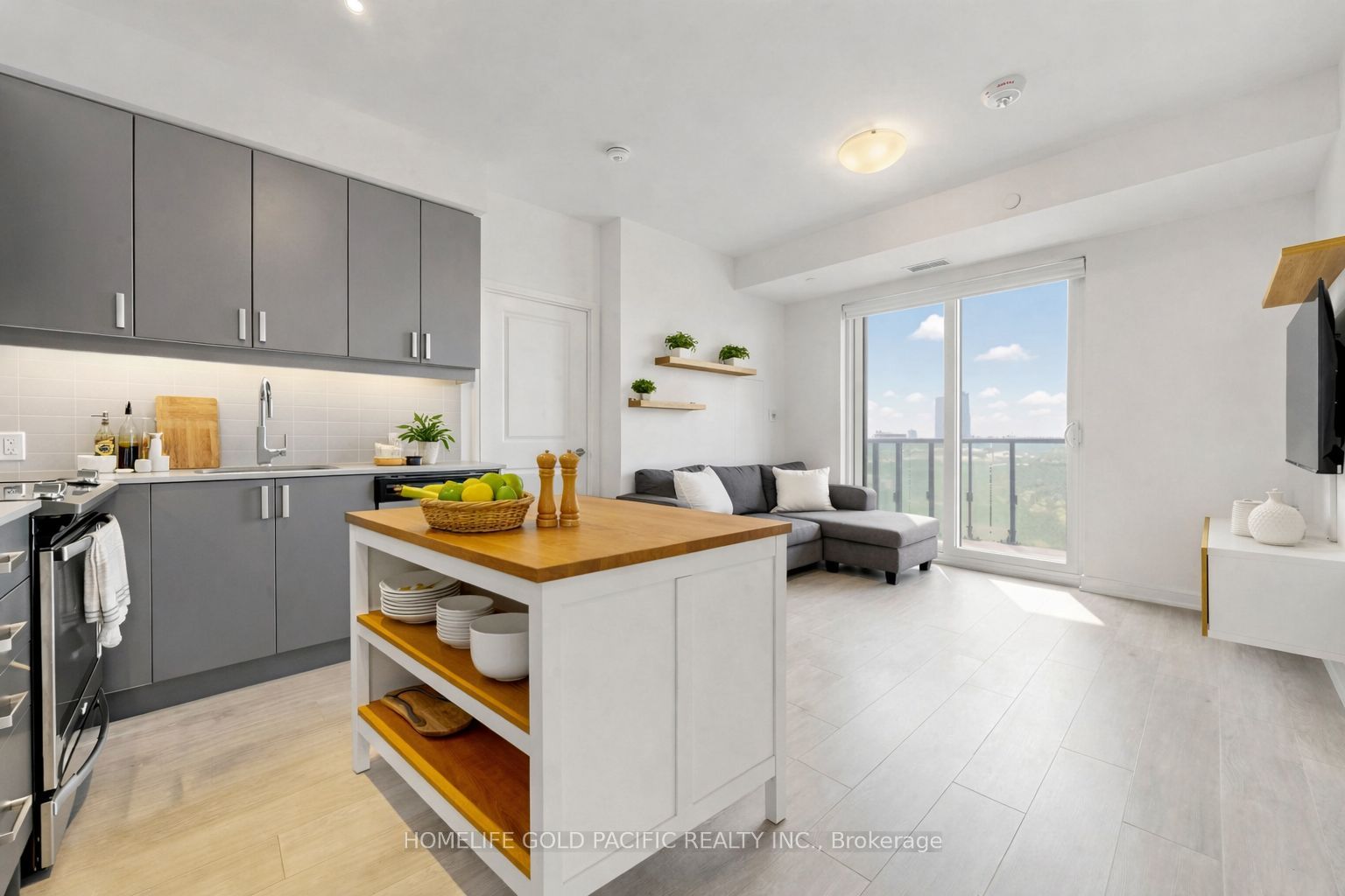 8 Nahani Way 2708 Property Photo 1