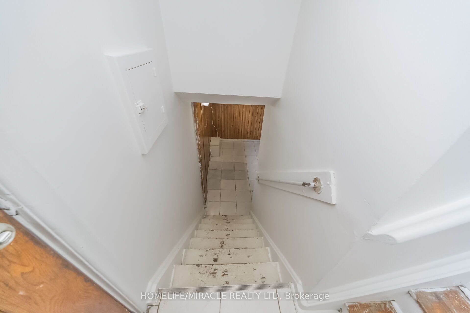 7187 Darcel Avenue Property Photo 31