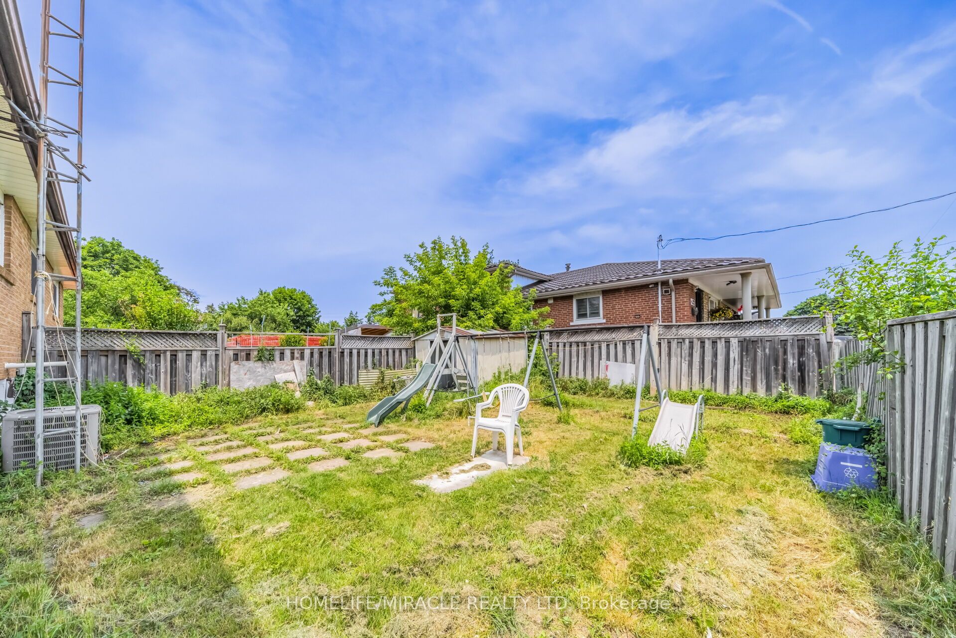 7187 Darcel Avenue Property Photo 44