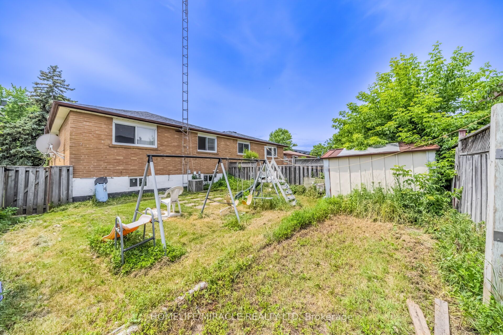 7187 Darcel Avenue Property Photo 45