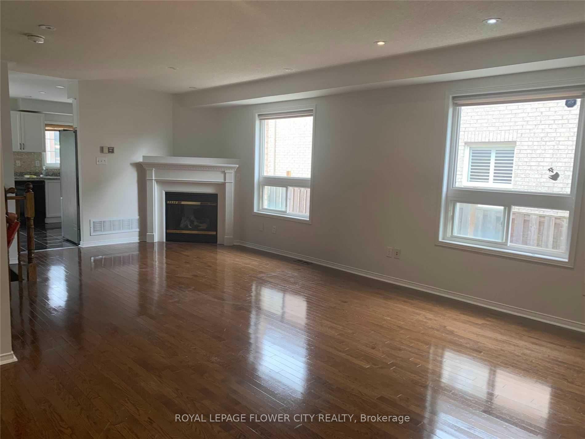 7227 Para Place Upper Property Photo 1