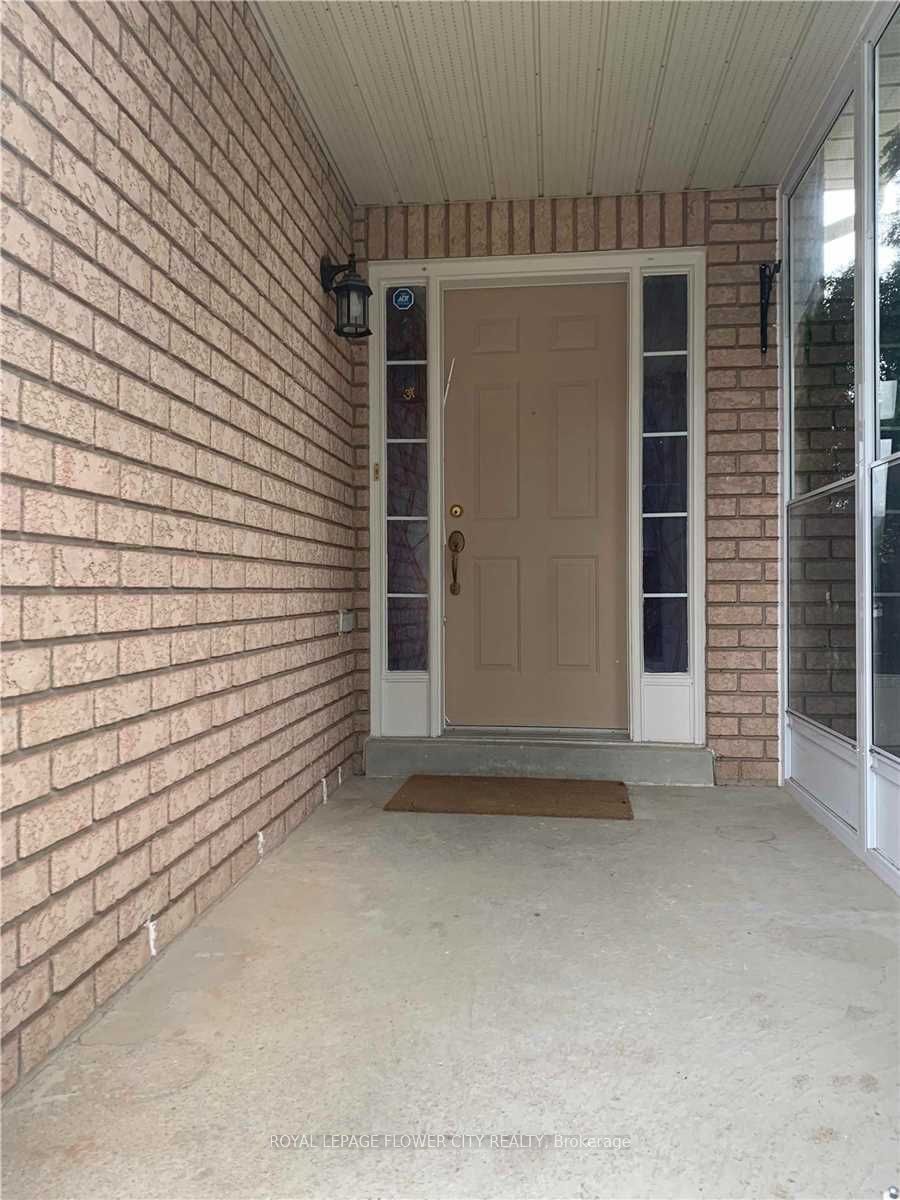 7227 Para Place Upper Property Photo 40