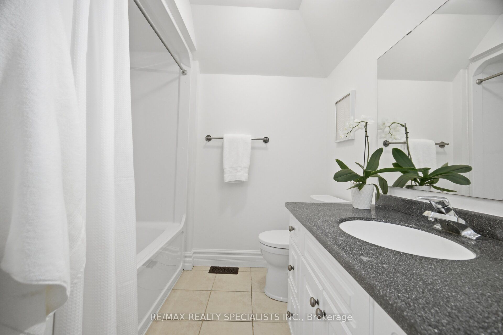 4 Tranquility Court Property Photo 31