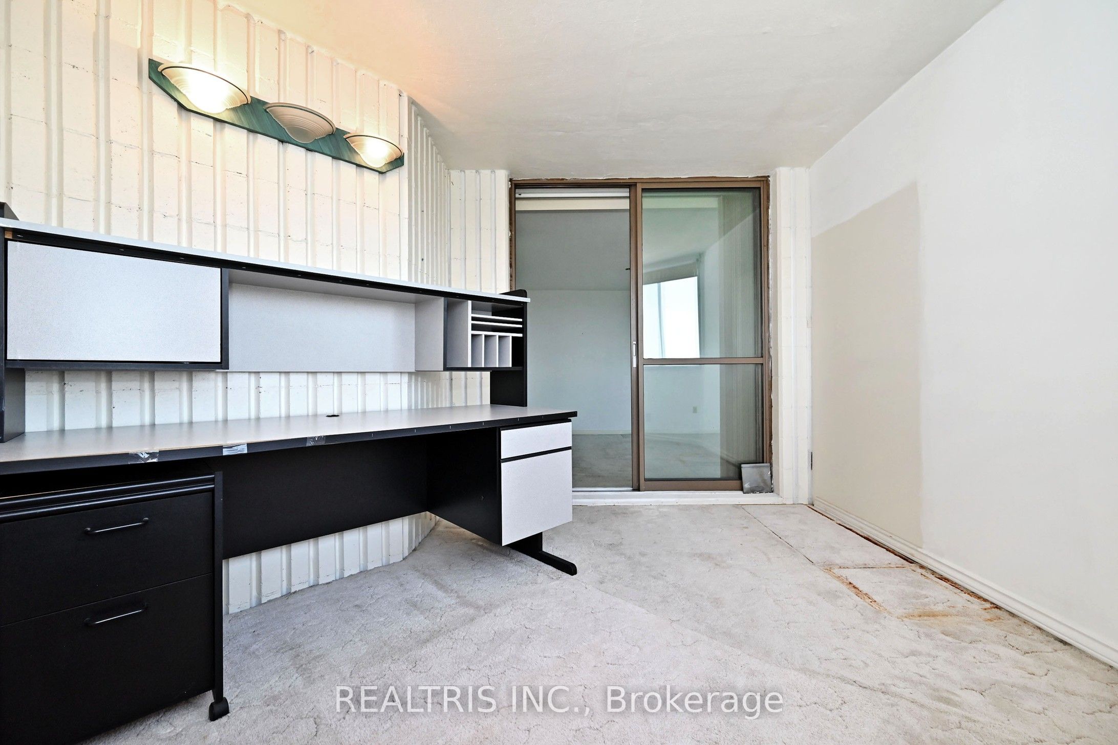 2323 Confederation Parkway 807 Property Photo 22