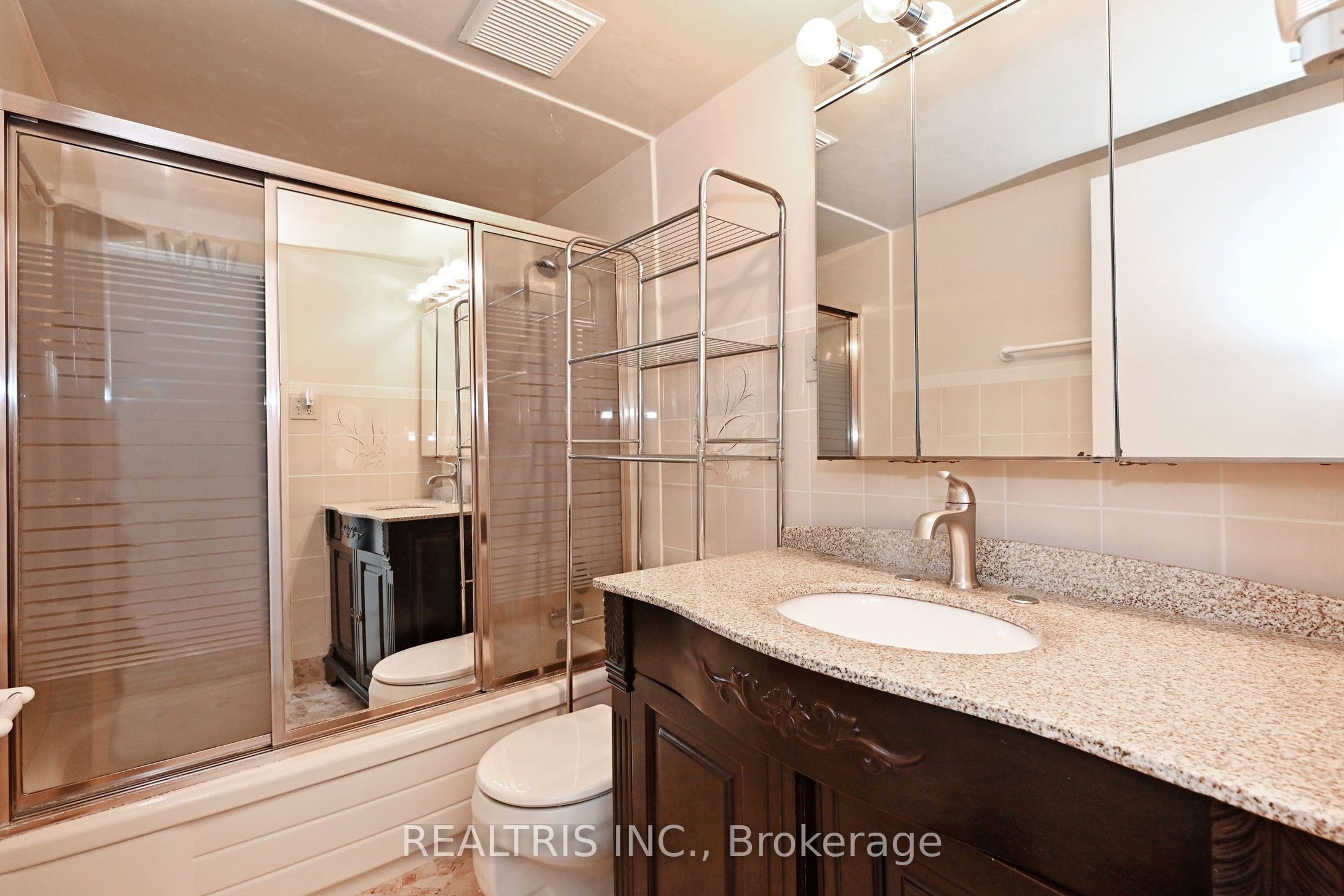 2323 Confederation Parkway 807 Property Photo 41