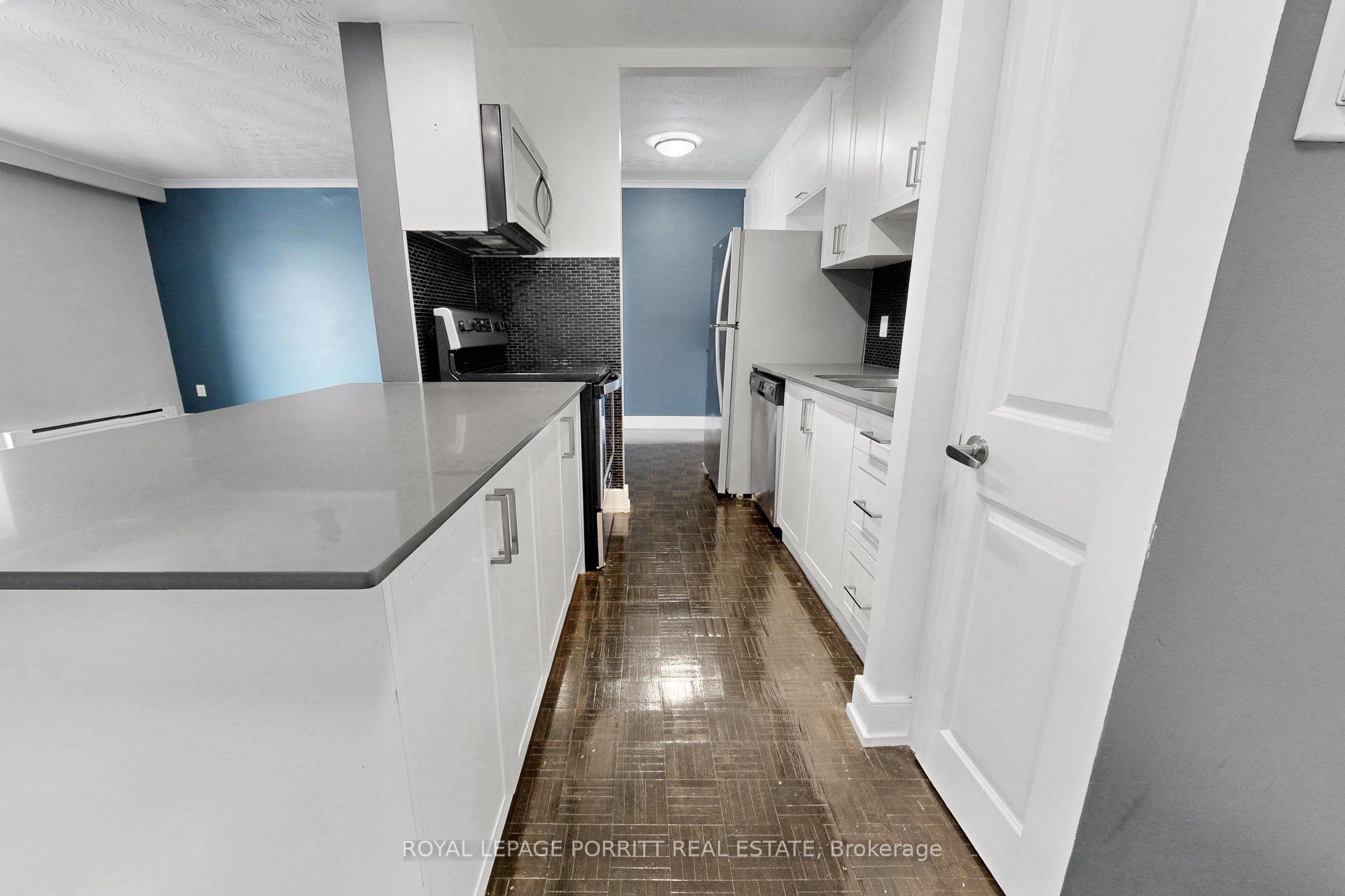 4 Superior Avenue 8 Property Photo 4