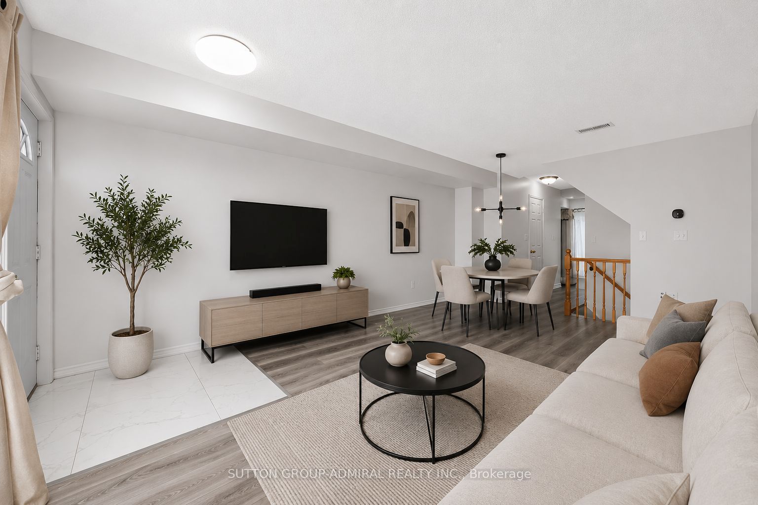 75 Strathaven Drive 35 Property Photo 5