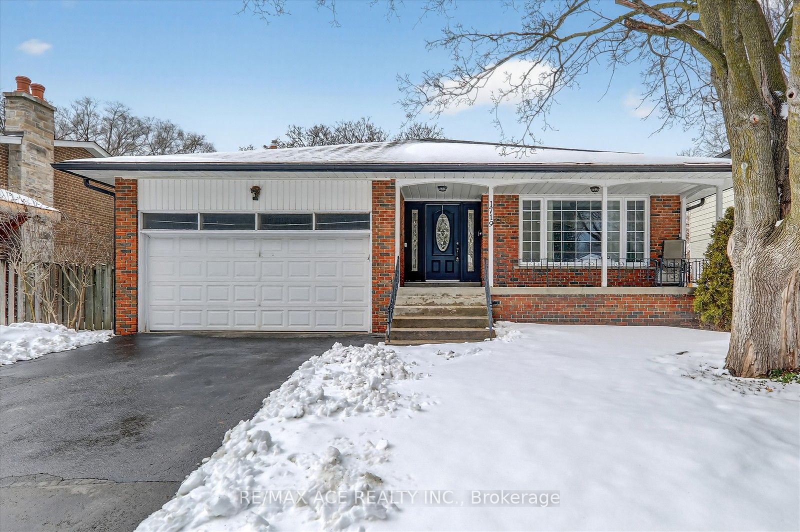 1719 Valentine Gardens Property Photo 1