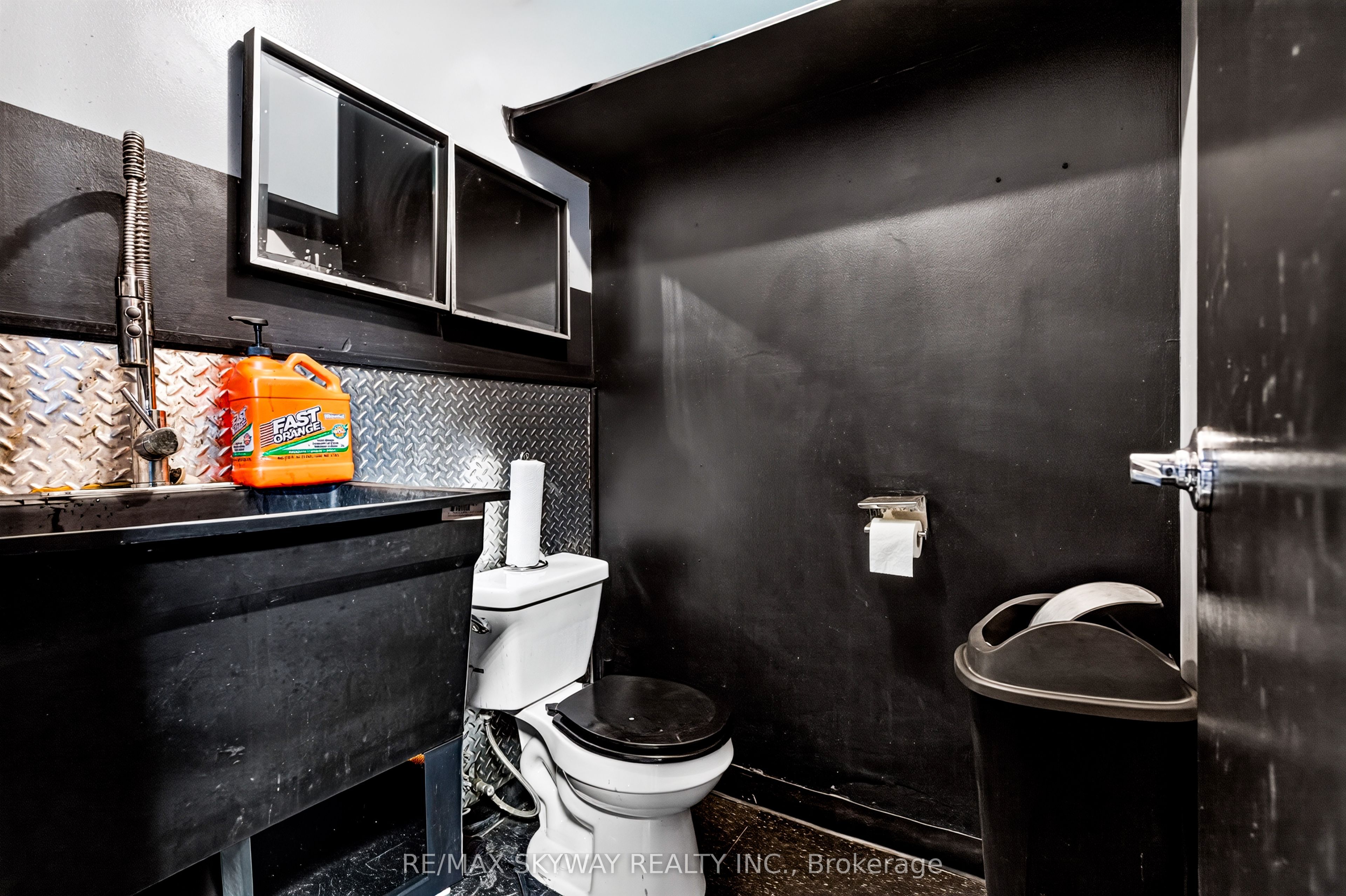 181 Rutherford Road 6 Property Photo 13