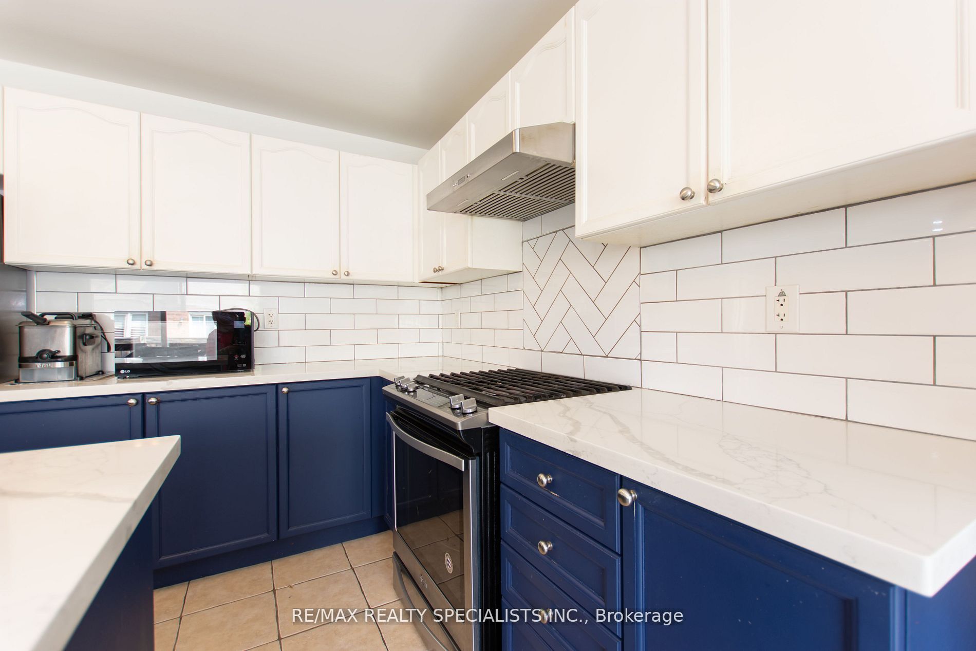 929 Philbrook Drive Property Photo 17