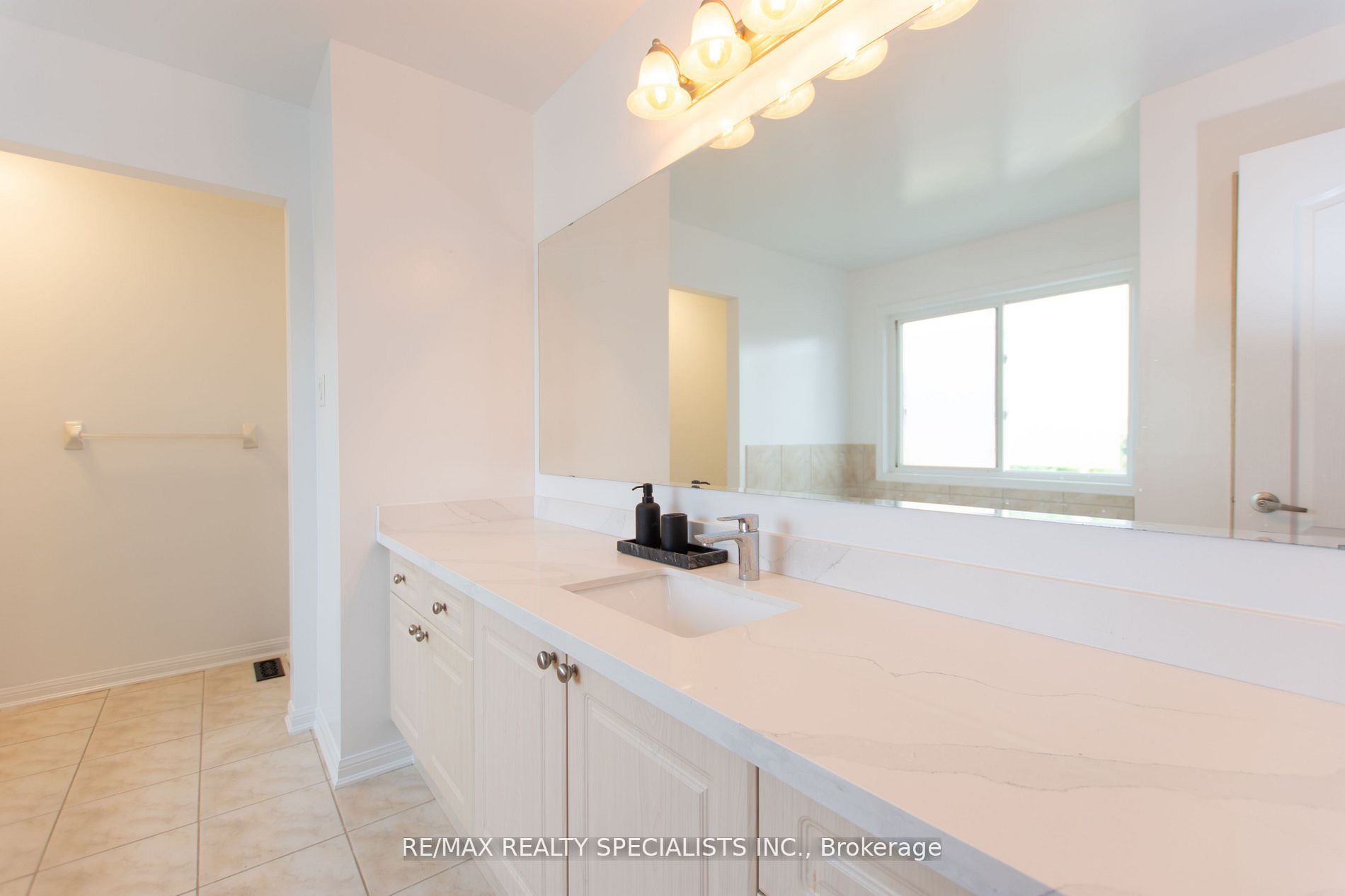 929 Philbrook Drive Property Photo 40