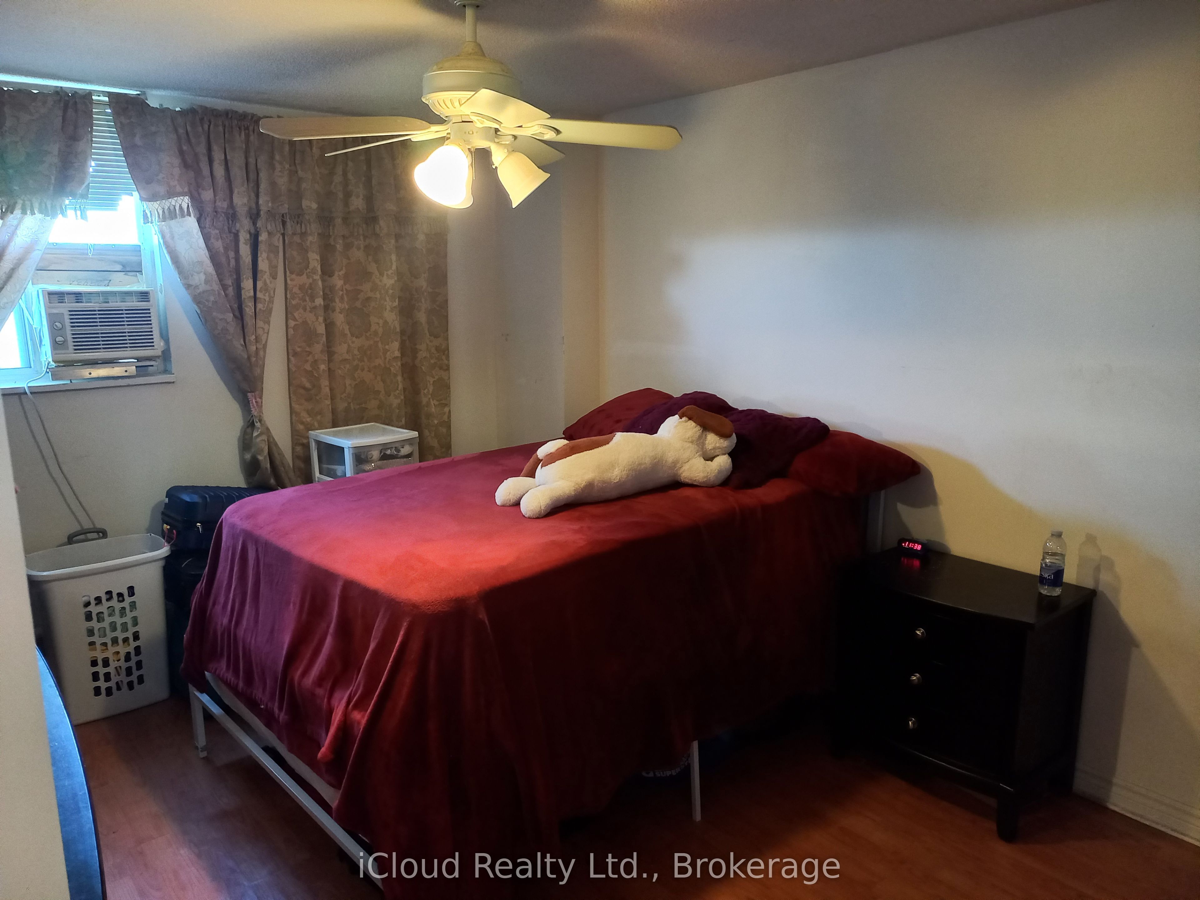 390 Dixon Road 806 Property Photo 2