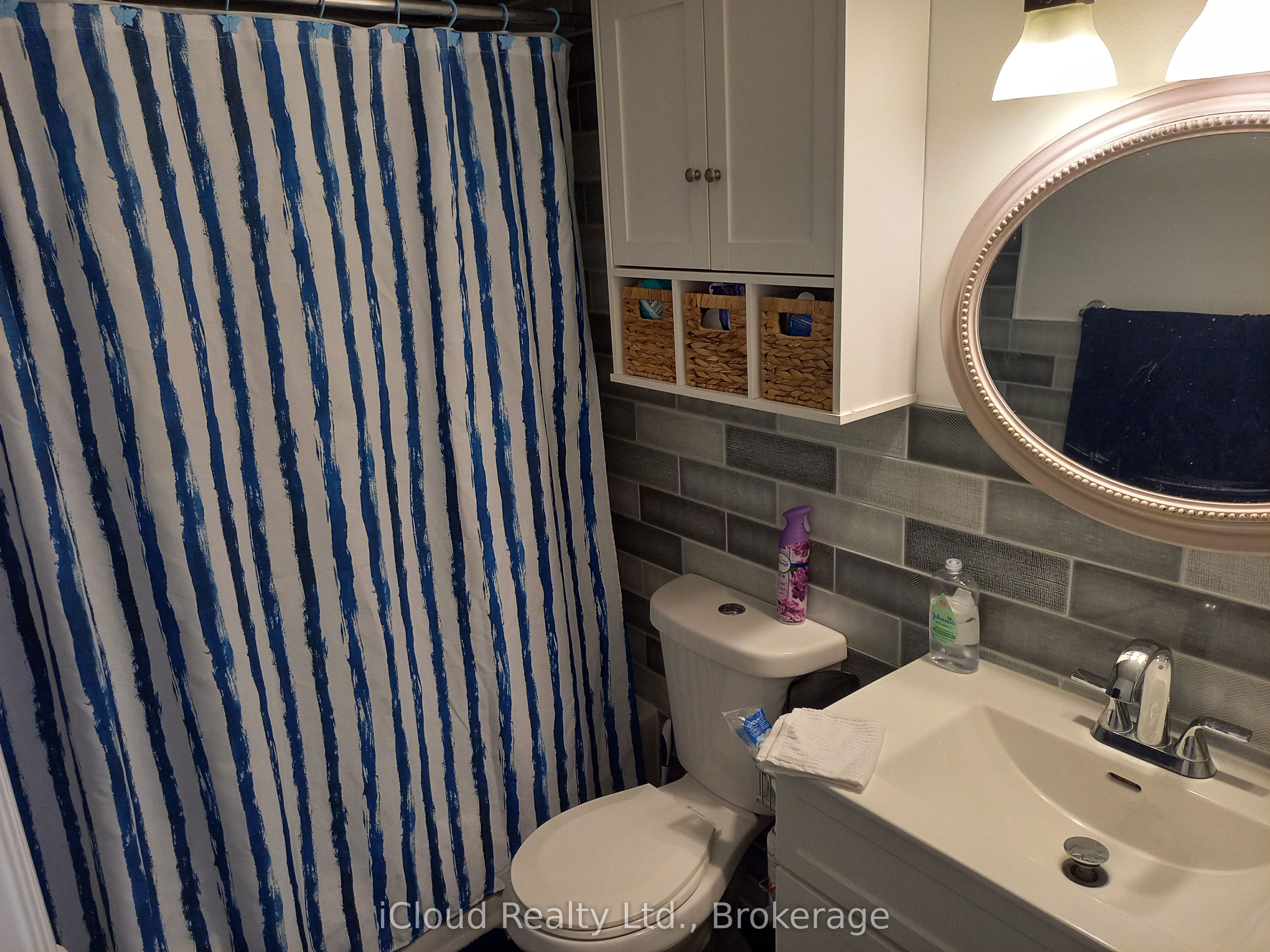 390 Dixon Road 806 Property Photo 16